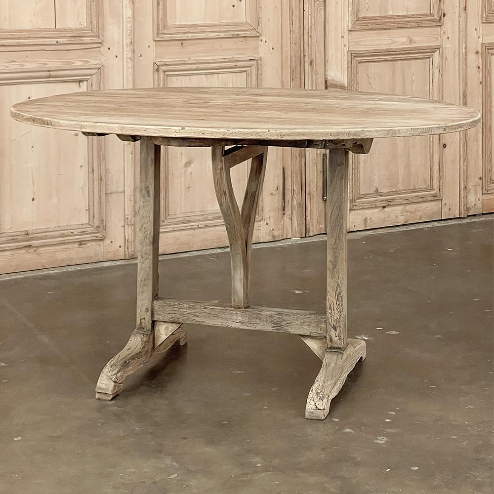 19th Century Country French Oval Tilt-Top Wine Tasting Table in Stripped Pine 2