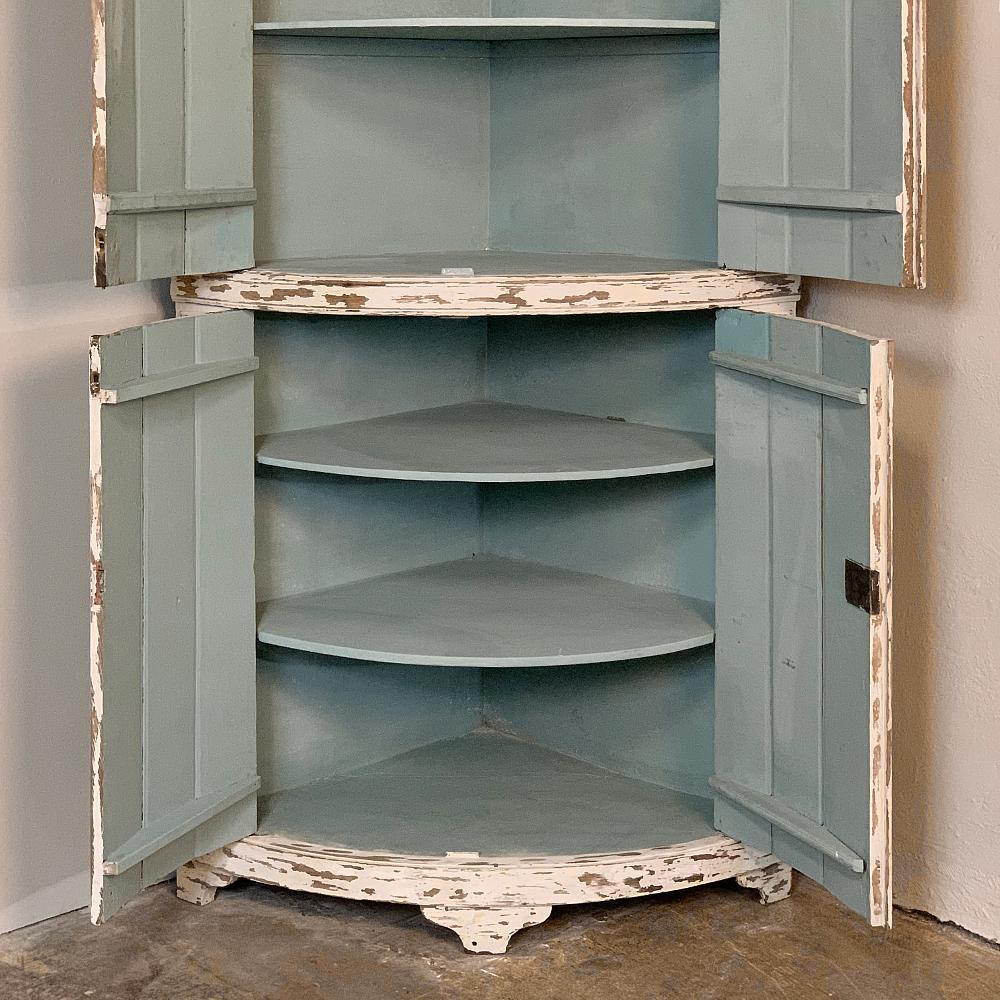 19th Century Country French Painted 2-Tiered Corner Cabinet 3