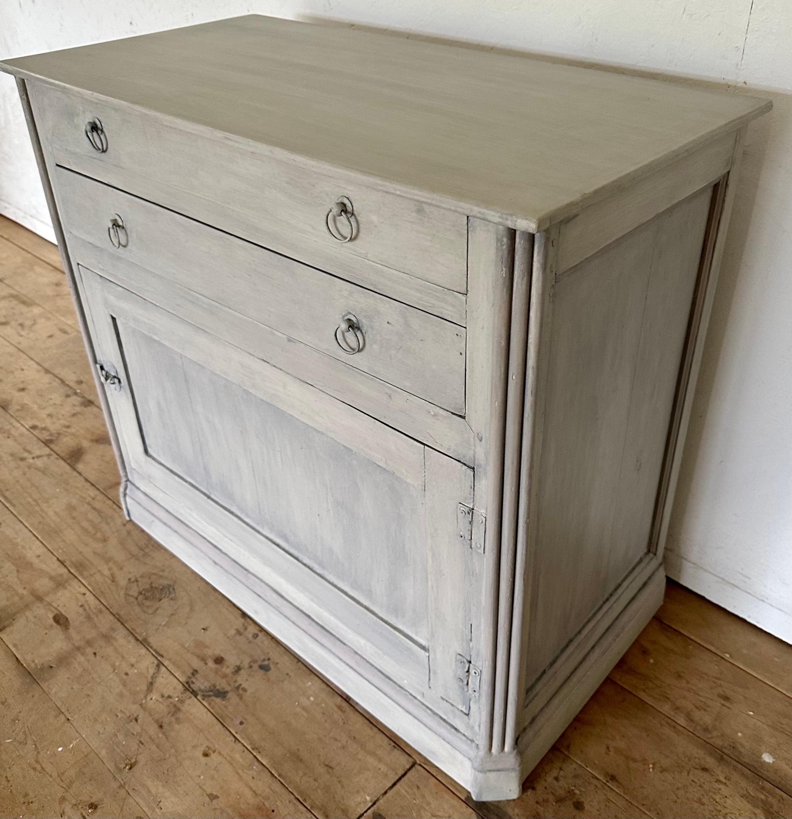 Hand-Crafted 19th Century Country French Painted Cabinet For Sale