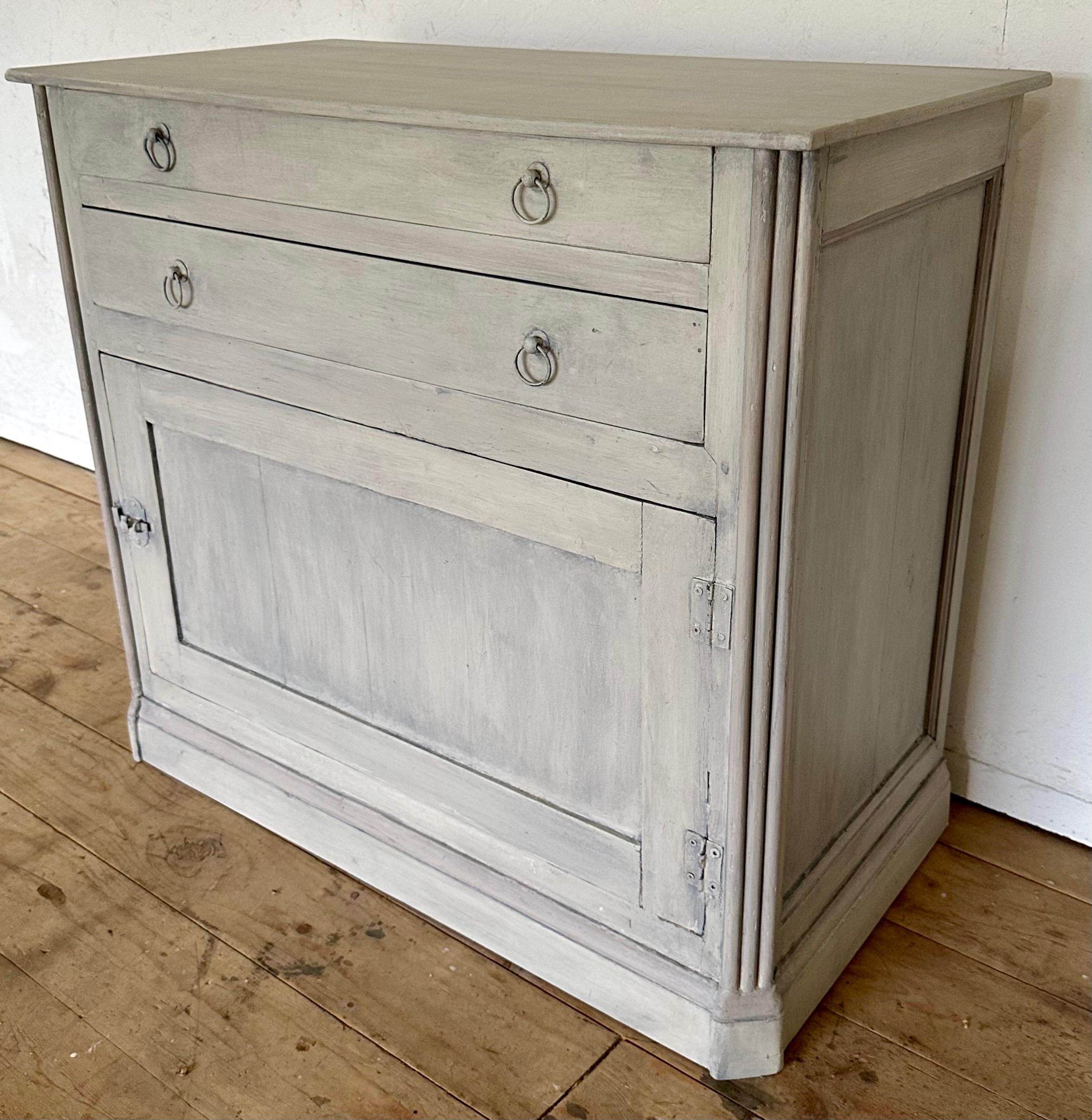 Wood 19th Century Country French Painted Cabinet For Sale