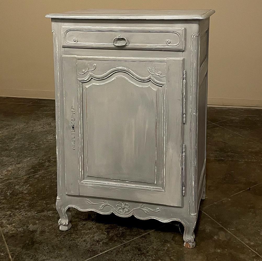 19th Century Country French Painted Confiturier, Cabinet In Good Condition For Sale In Dallas, TX
