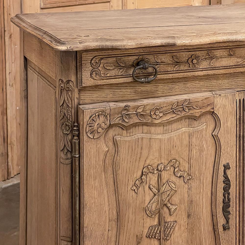 19th Century Country French Petite Buffet in Stripped Oak 5