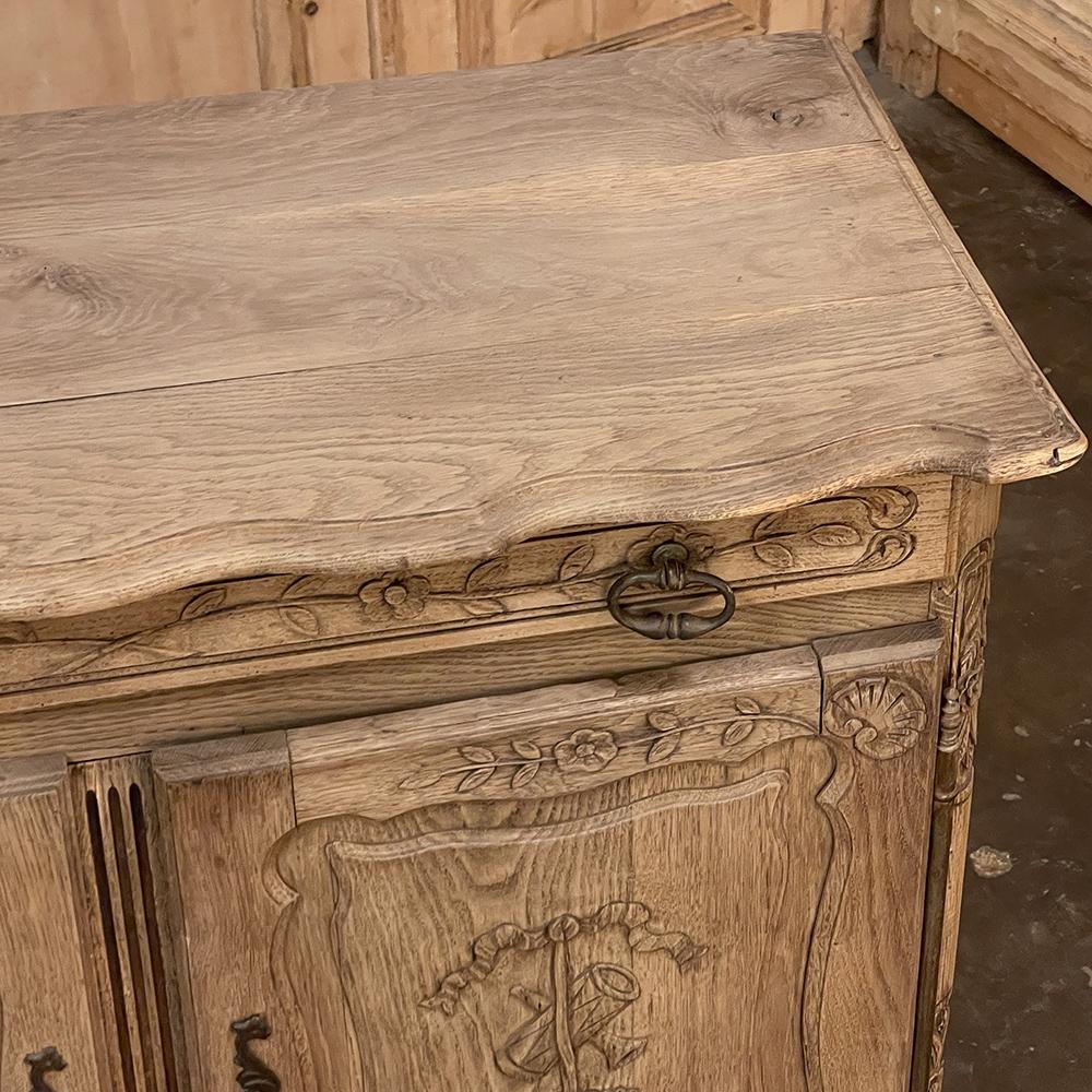 19th Century Country French Petite Buffet in Stripped Oak 1