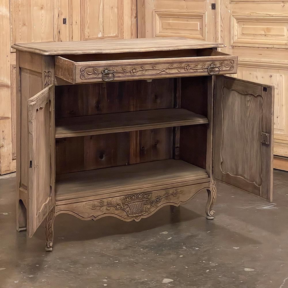 19th Century Country French Petite Buffet in Stripped Oak 3
