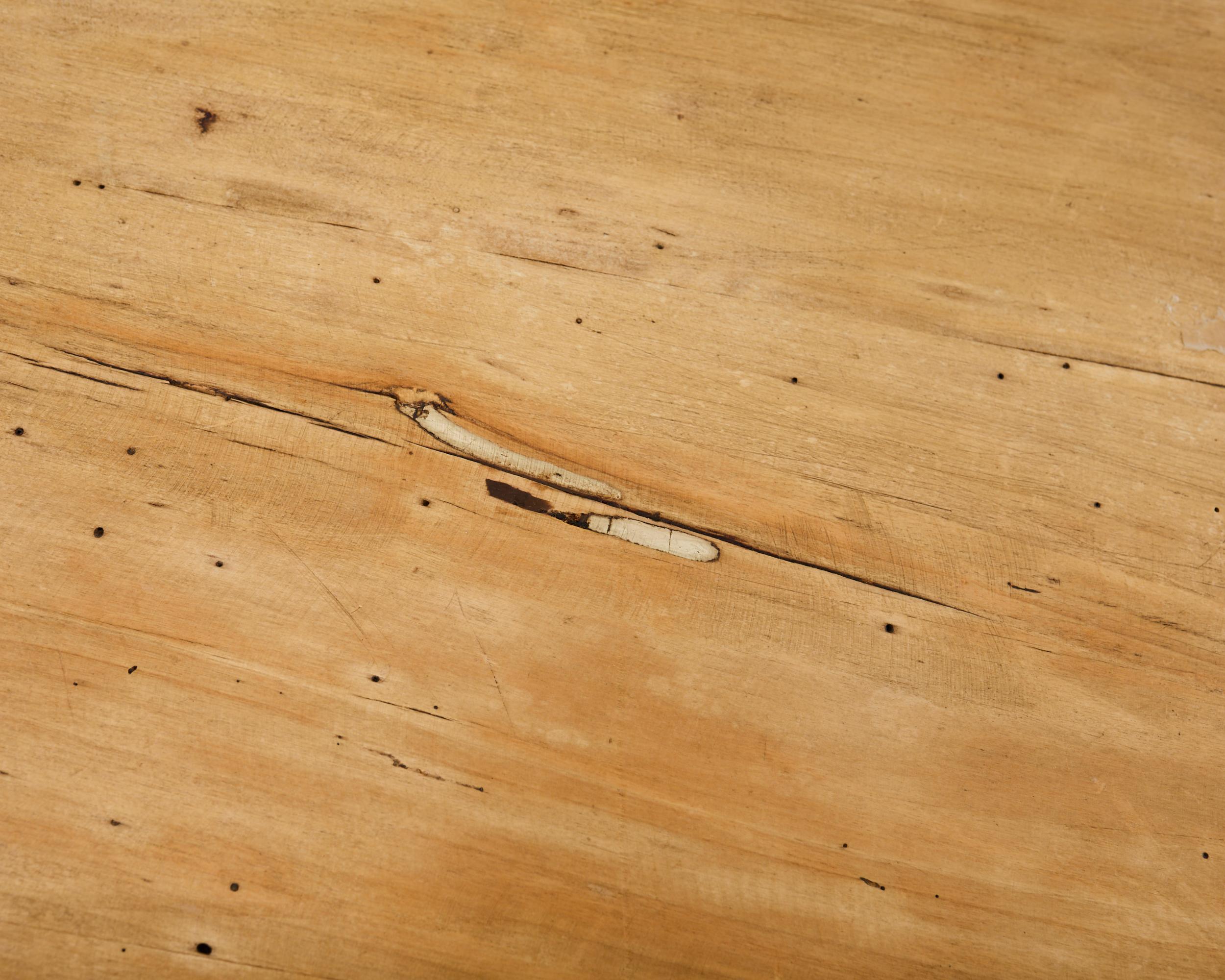 Table de ferme provinciale française du 19ème siècle en vente 7