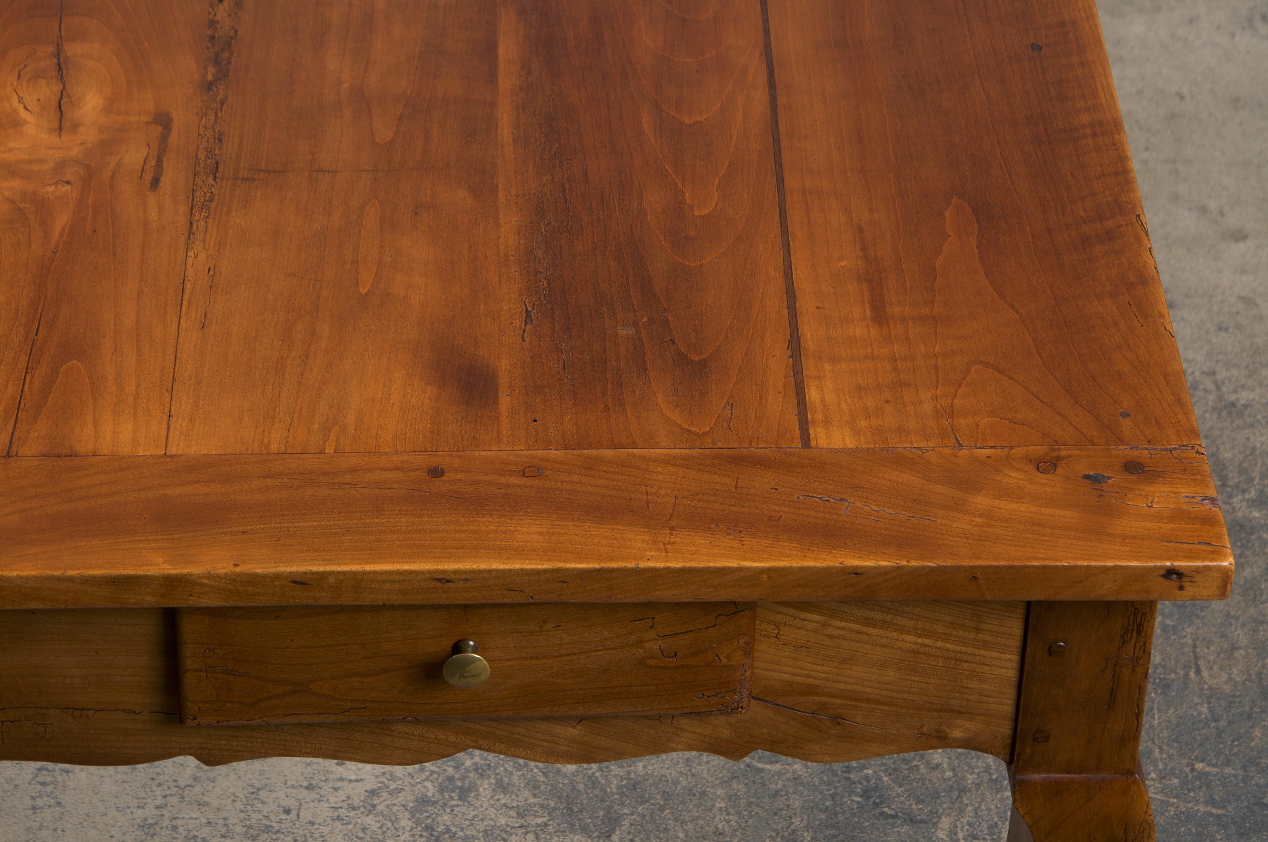 Table à manger de ferme provinciale française du 19ème siècle en vente 9