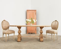 Armadio d'angolo in pino dipinto del XIX secolo, rustico e provinciale