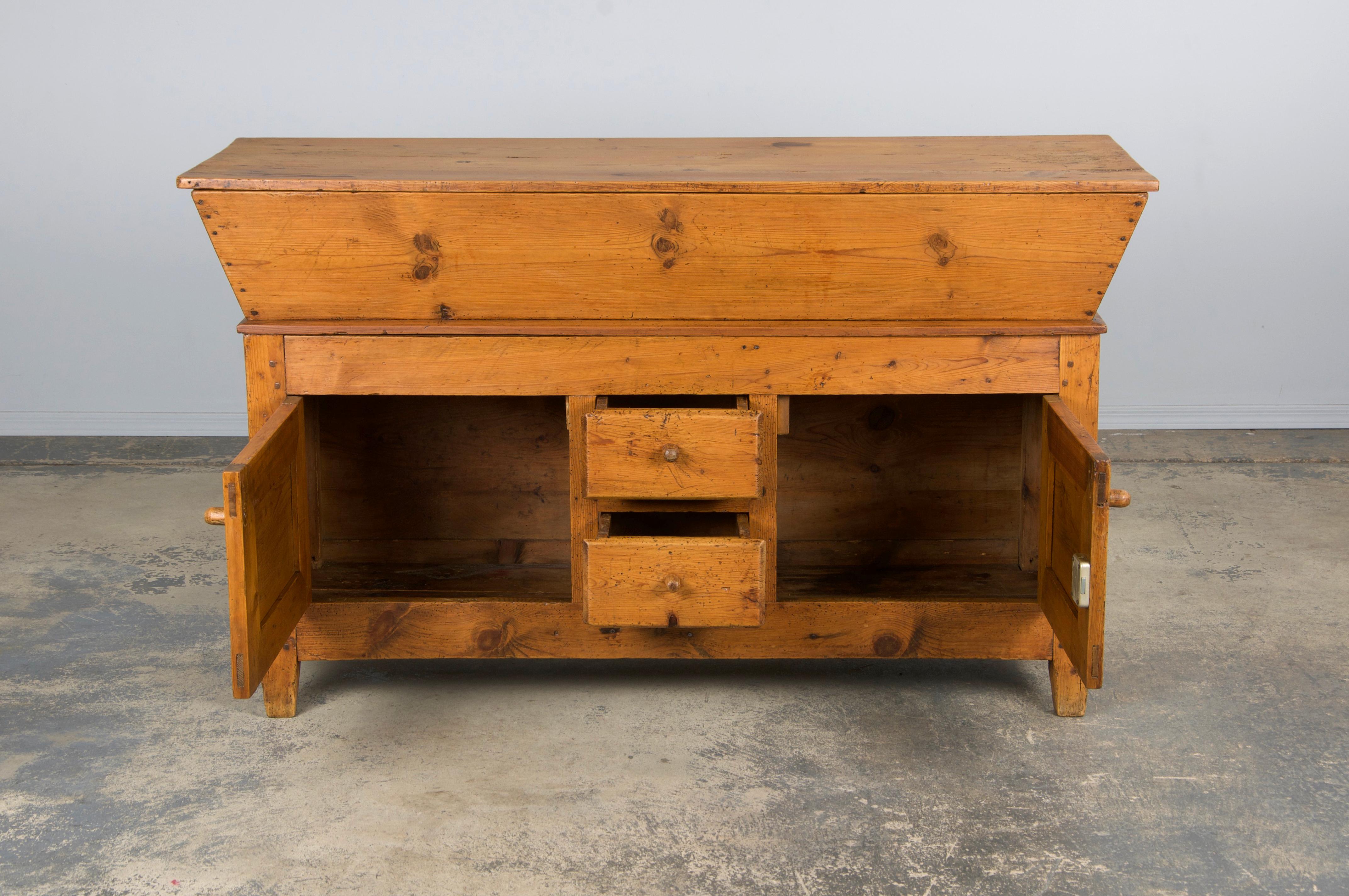 19th Century Country French Provincial Pine Farmhouse Dough Bin Cabinet In Good Condition For Sale In Astoria, NY