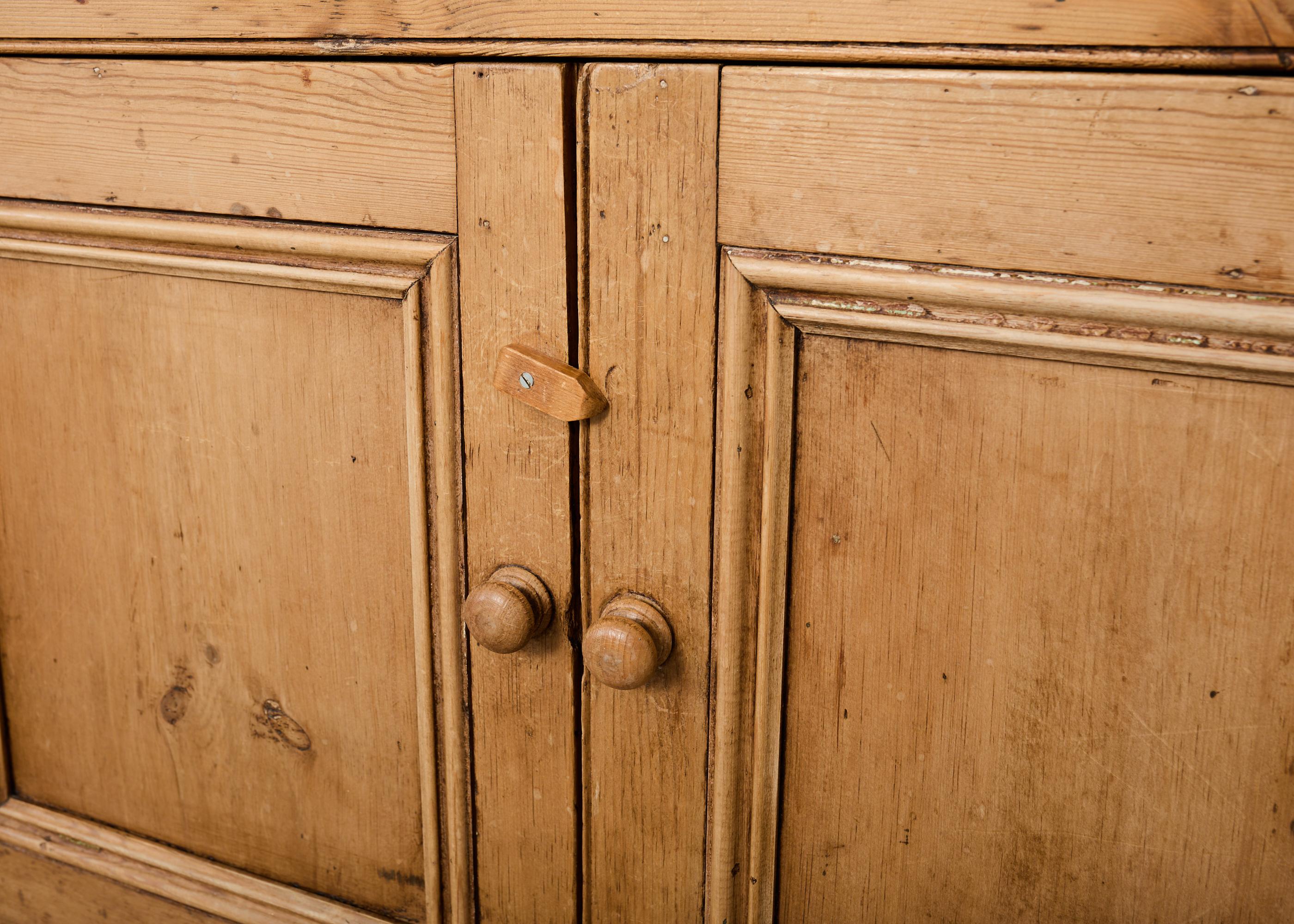19th Century Country French Provincial Pine Sideboard 7 Ft For Sale 10