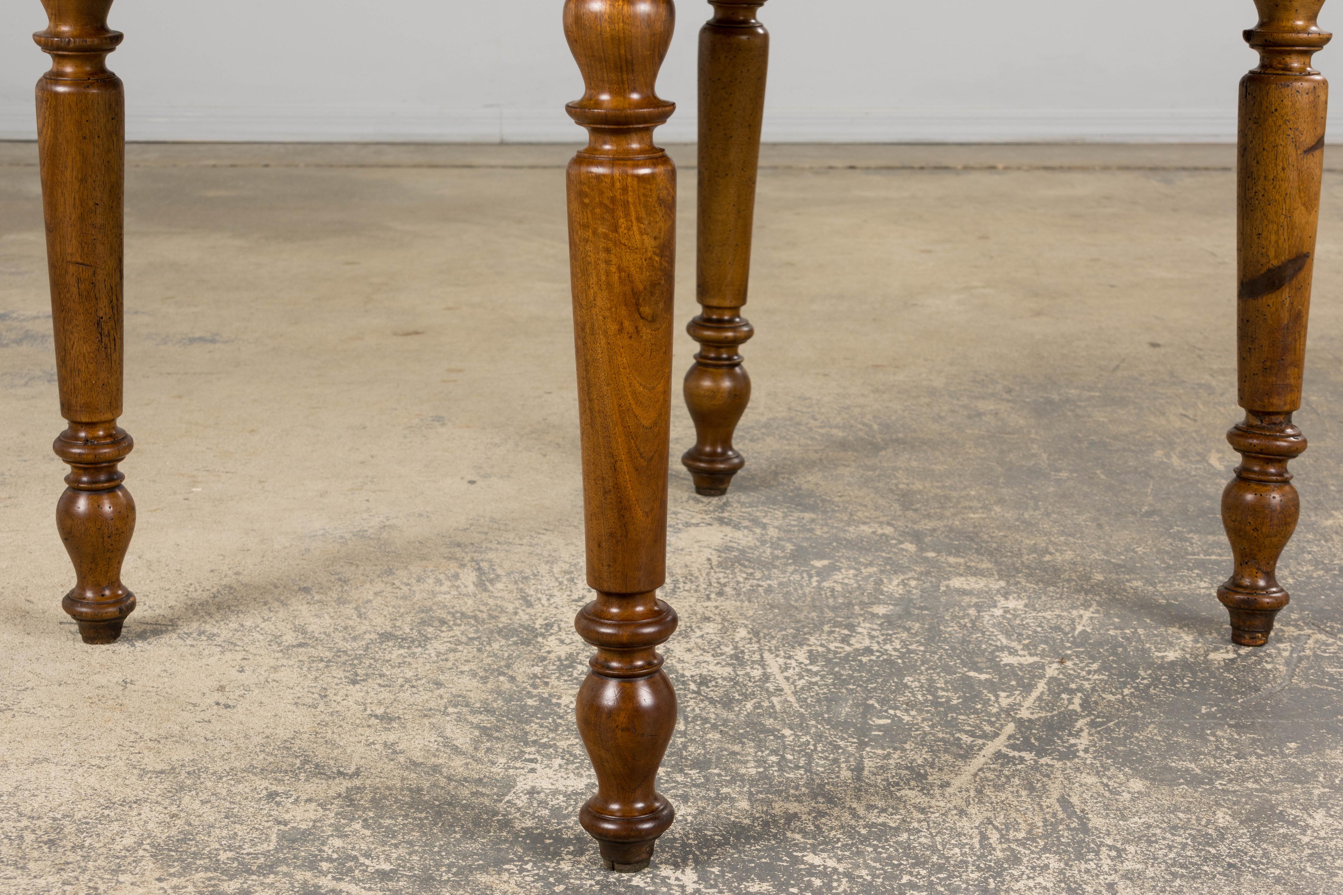 19th Century Country French Provincial Walnut Drop Leaf Table For Sale 11