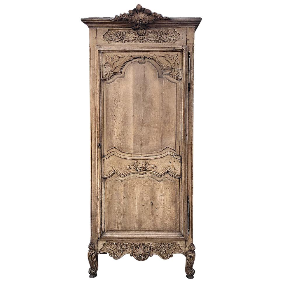 19th Century Country French Stripped Oak Bonnetiere