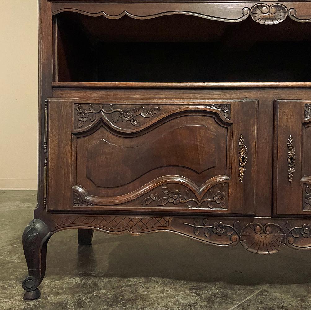 19th Century Country French Walnut Dessert Buffet For Sale 5