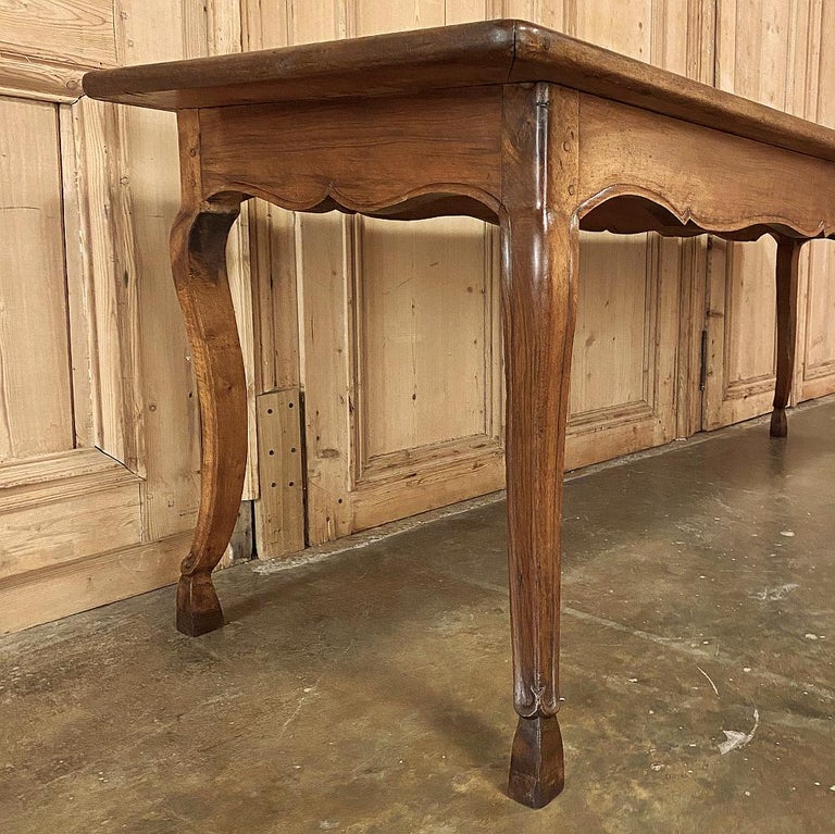 19th Century Country French Walnut Dining Table For Sale 5
