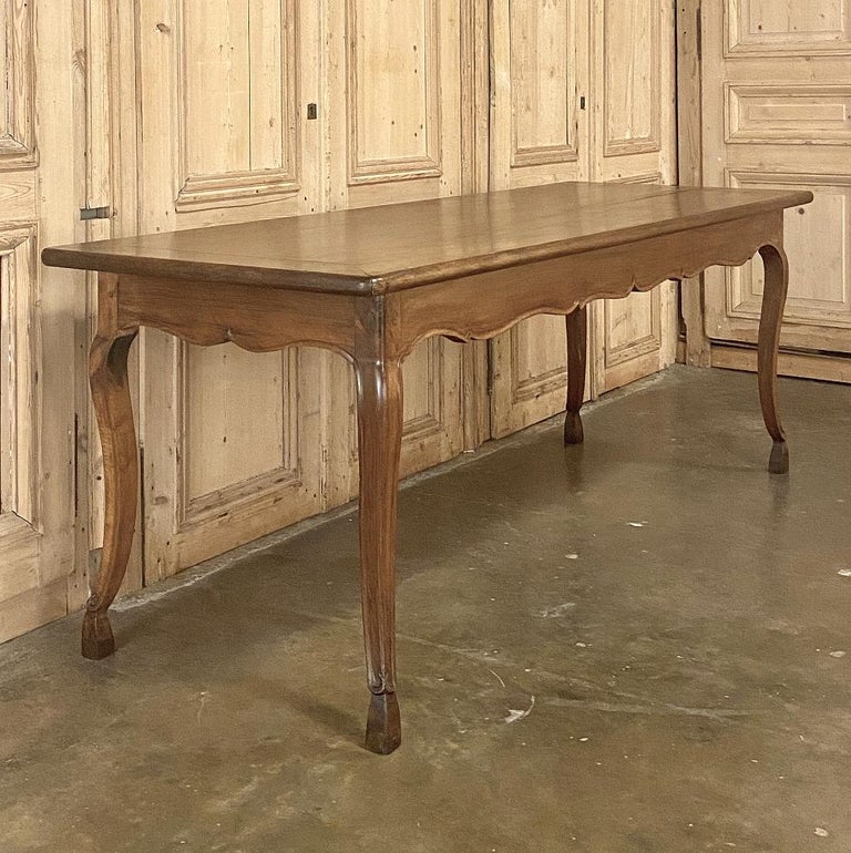 French Provincial 19th Century Country French Walnut Dining Table For Sale