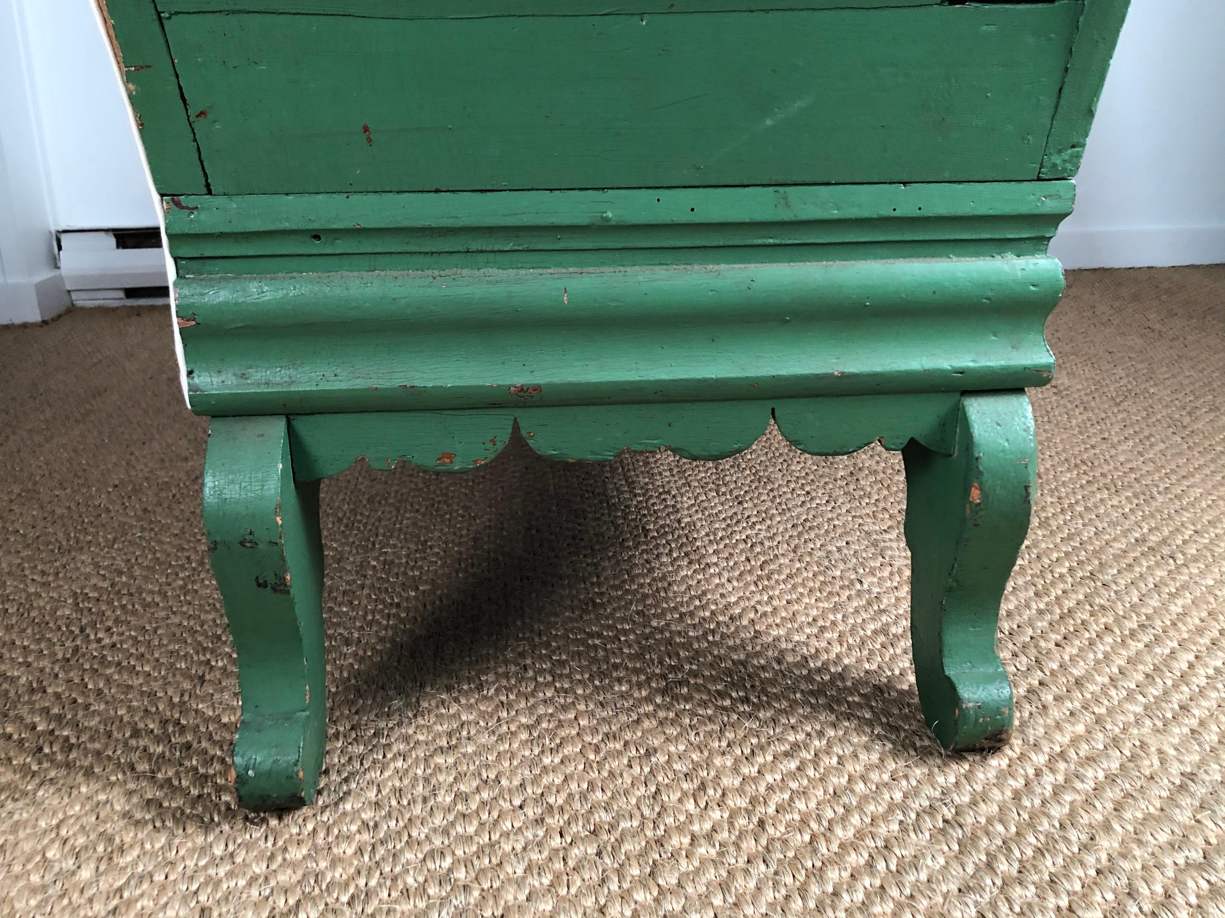 19th Century Country Green Painted Carved Wood Chaise Lounge 2