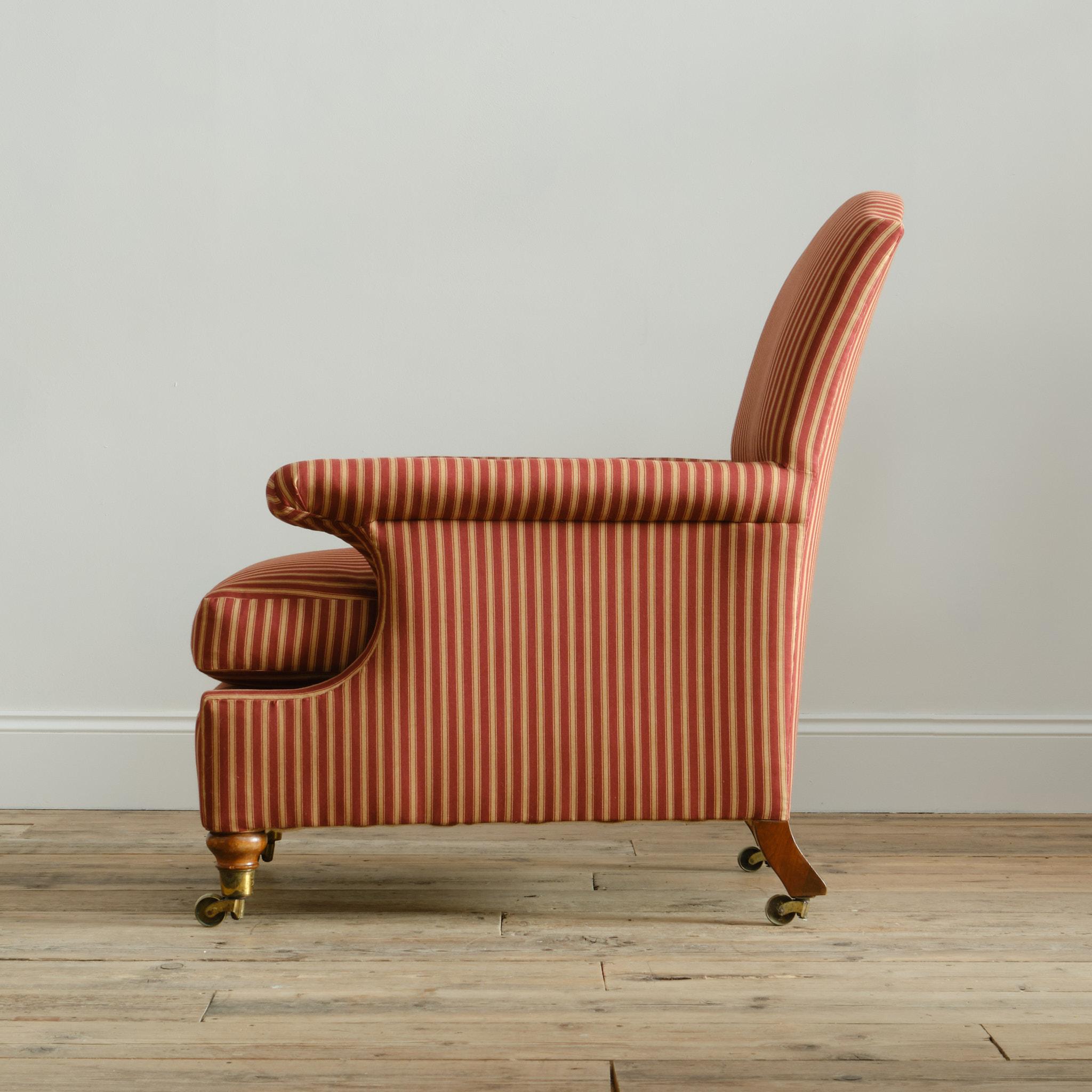 Walnut 19Th Century Country House Armchair For Sale
