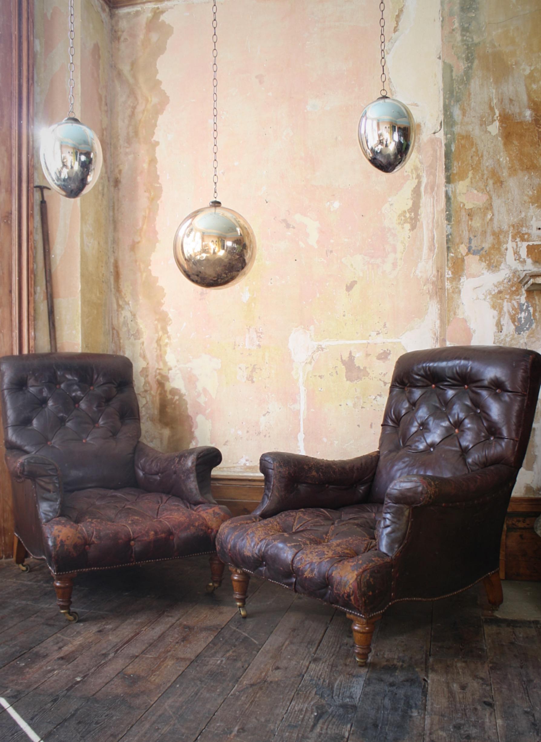 19th Century Country House Pair of Victorian Oak & Maroon Leather Armchairs In Good Condition In Lowestoft, GB