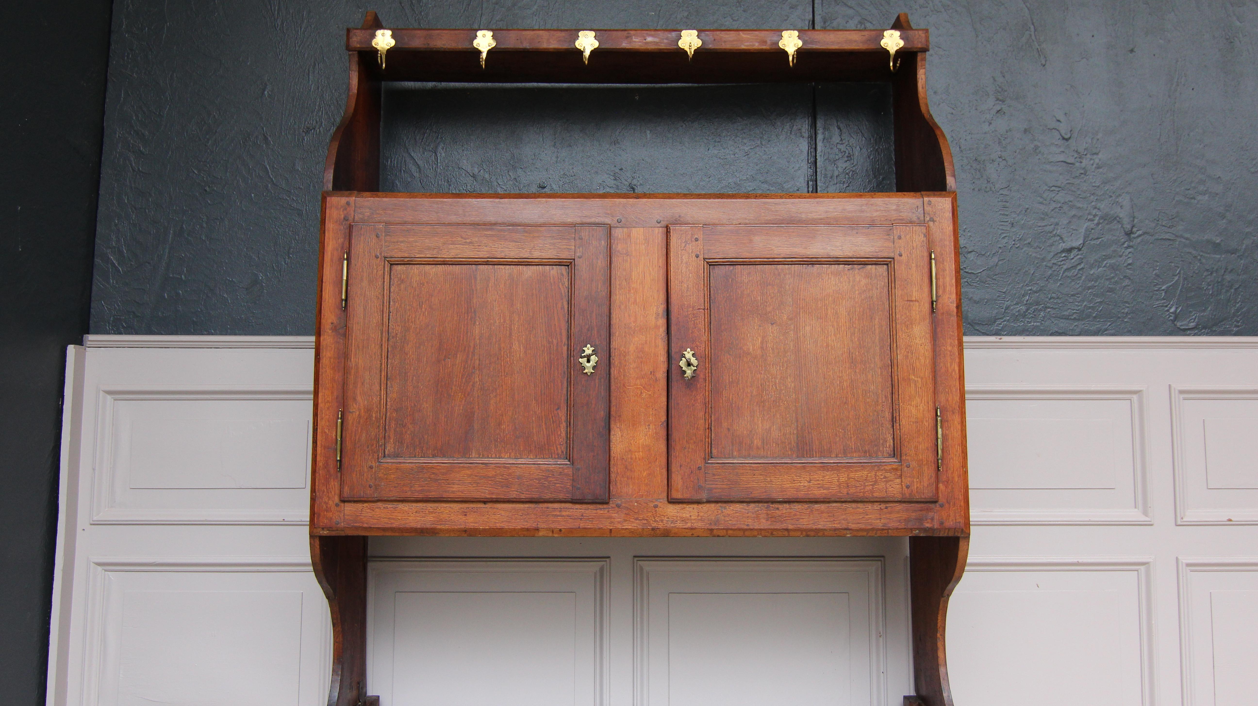 19th Century Country House Pantry Cupboard Made of Oak 10