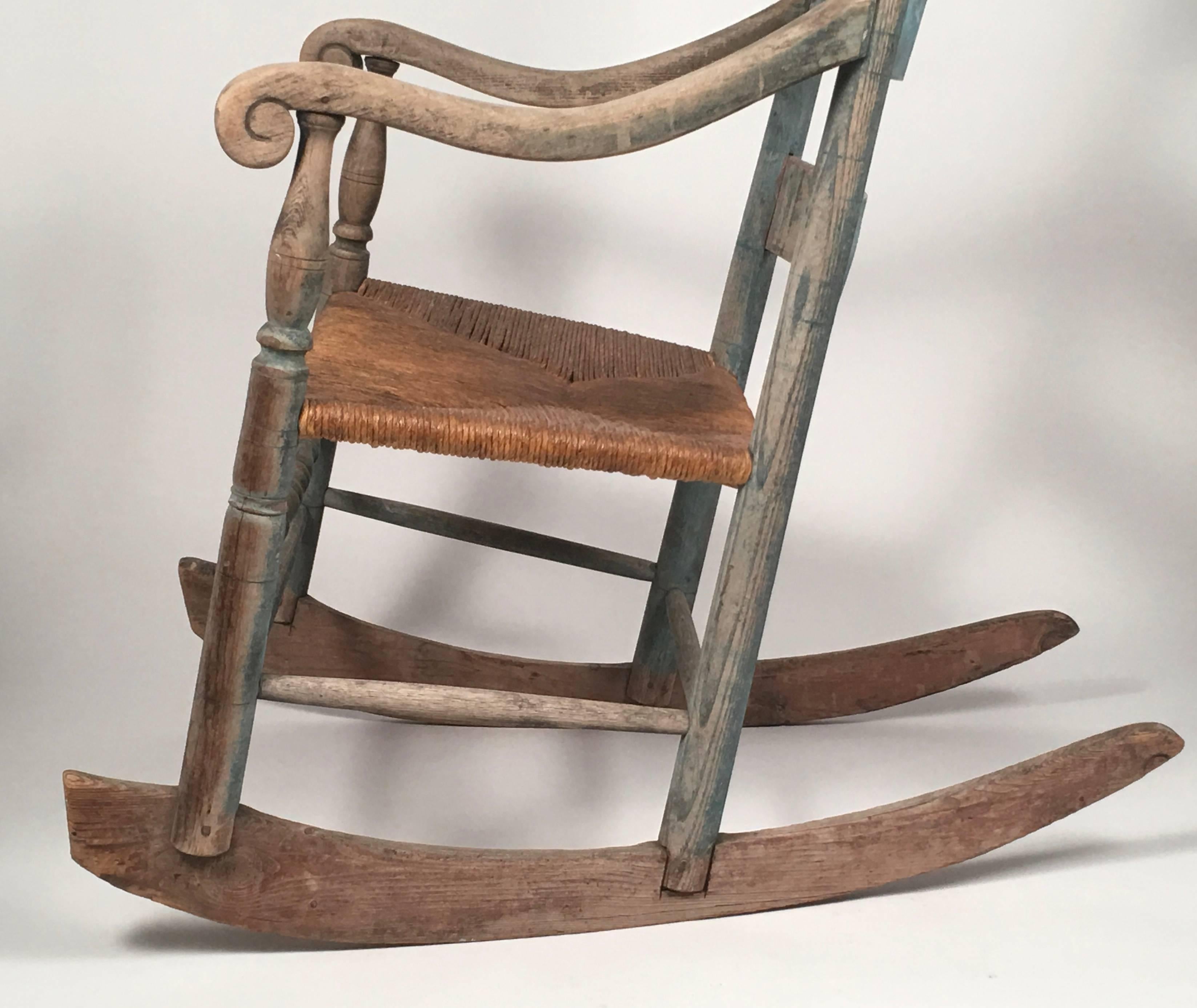 19th Century Country Rocking Chair with Old Blue Painted Surface 2
