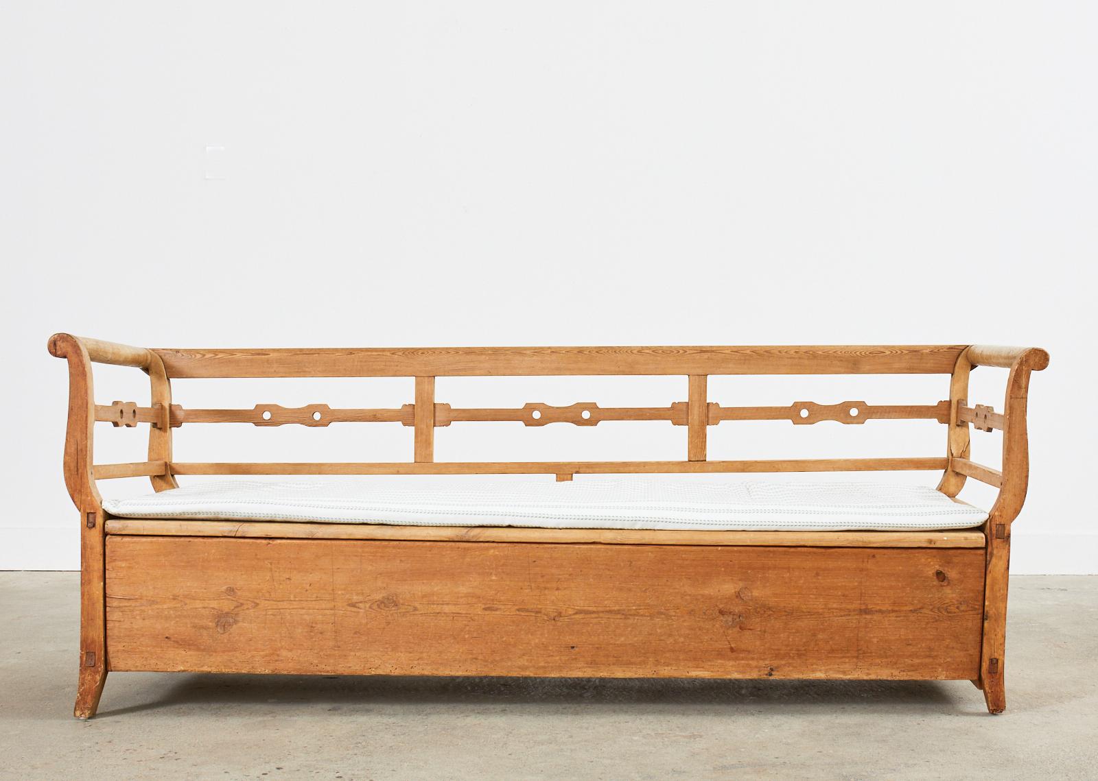 Hand-Crafted 19th Century Country Swedish Farmhouse Pine Bench For Sale