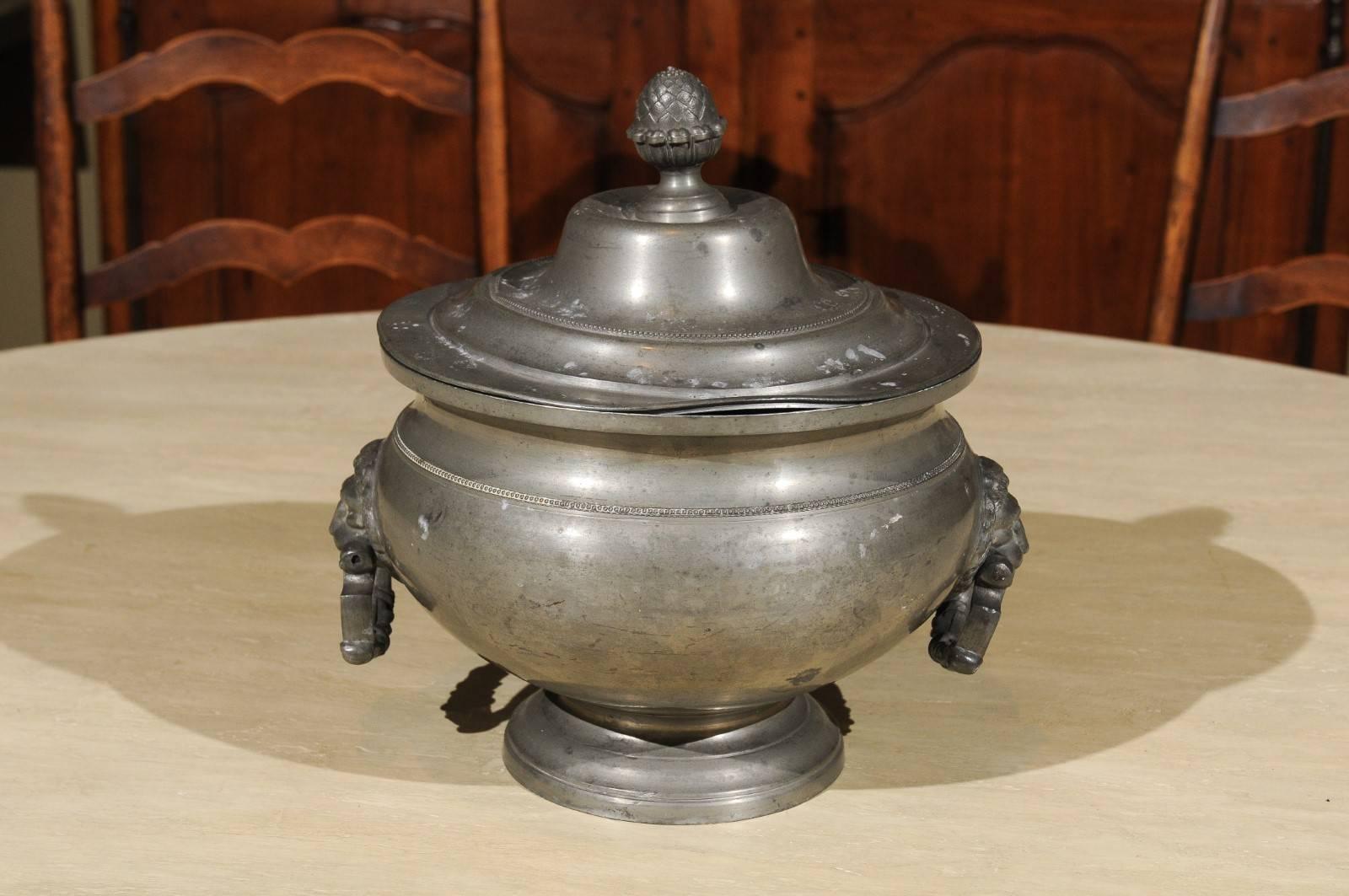 19th Century Covered Pewter Tureen, circa 1820 4