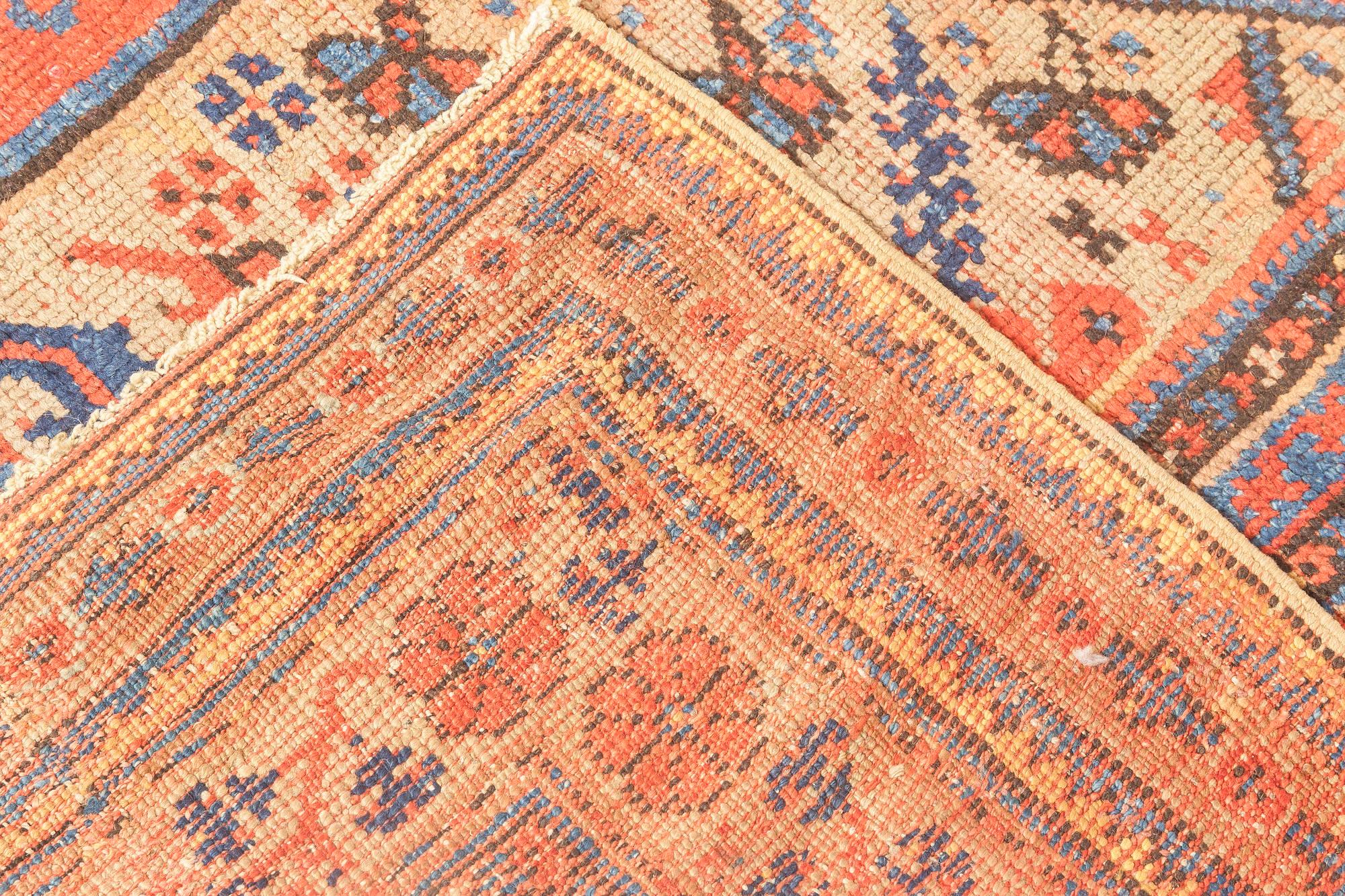 19th Century Crab Design Handwoven Wool Carpet For Sale 3