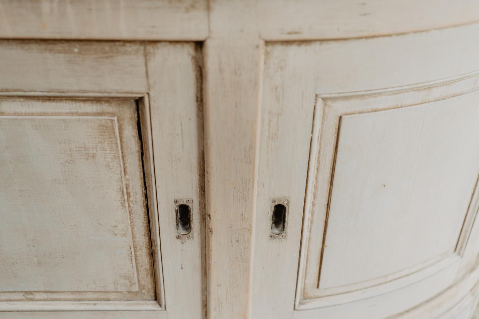 19th Century Creamcolored Pinewood Bakeryshop Counter/Enfilade/Dresser 9