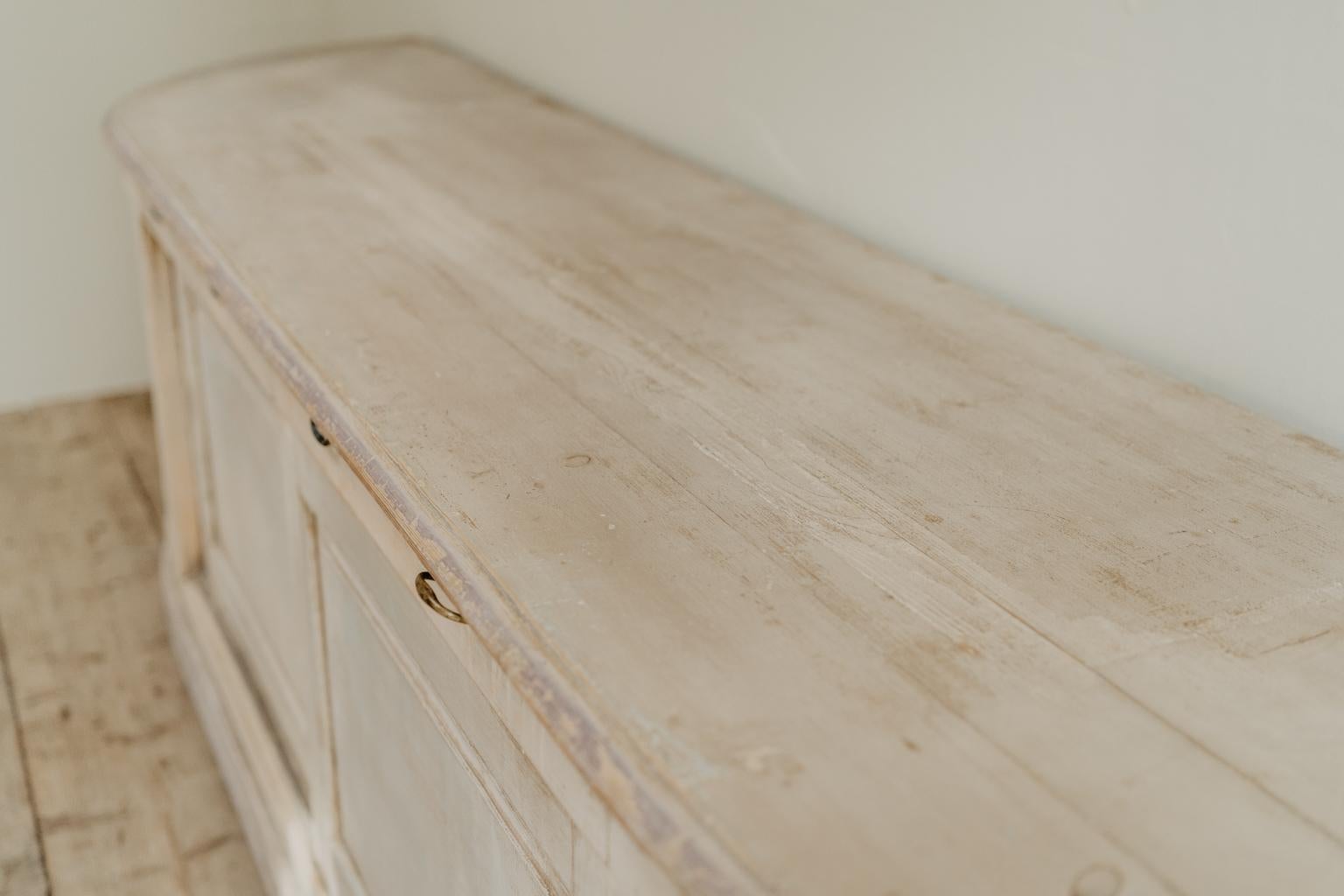 19th Century Creamcolored Pinewood Bakeryshop Counter/Enfilade/Dresser 1