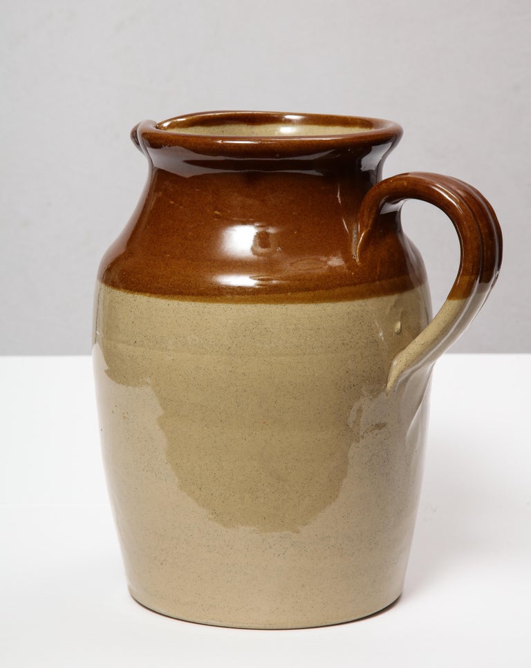 19th Century Saltglaze Jug In Good Condition For Sale In New York, NY