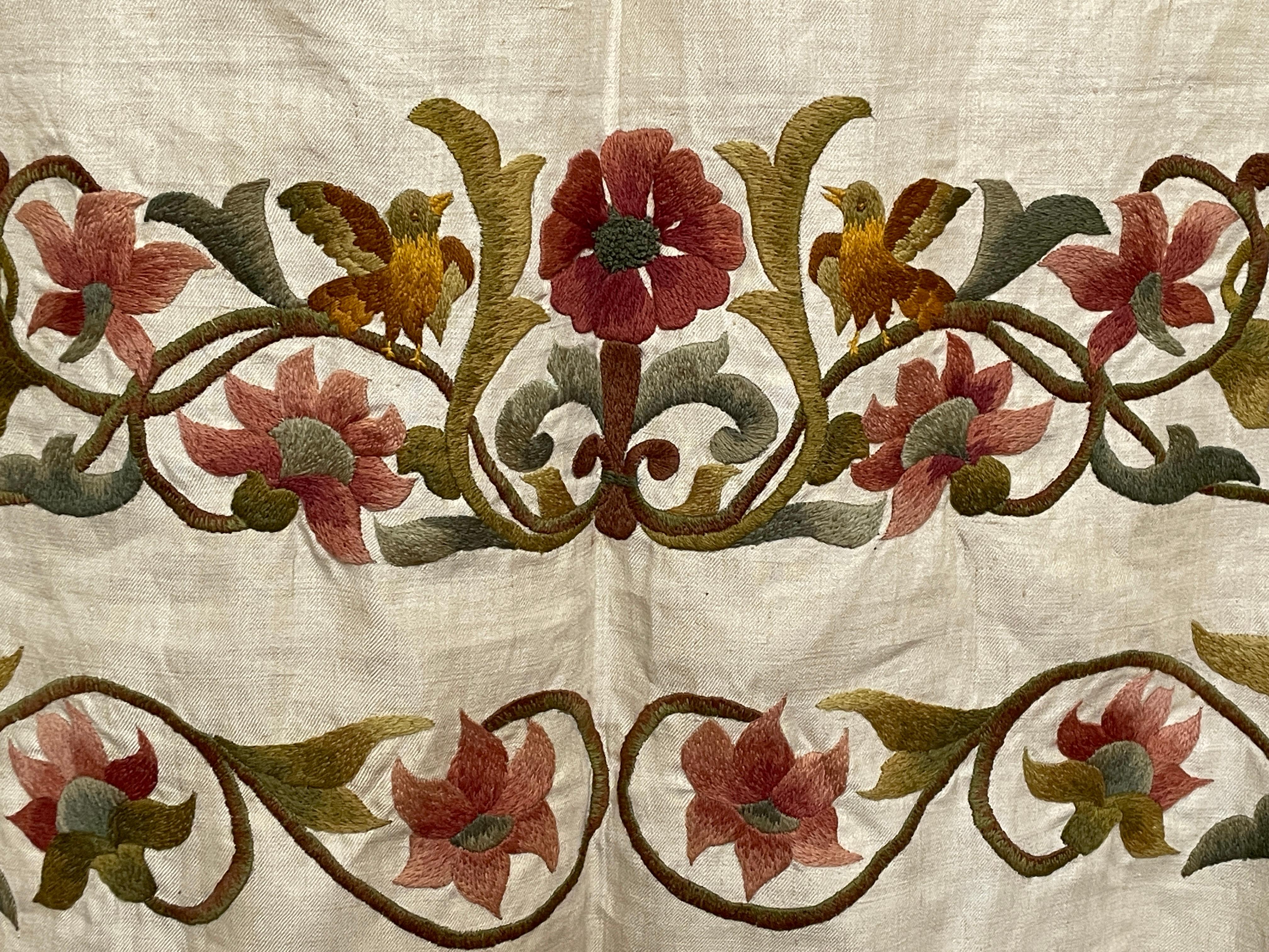 Siglo XIX Crewelwork Bordado Lino Colgante Cortina Colcha 79