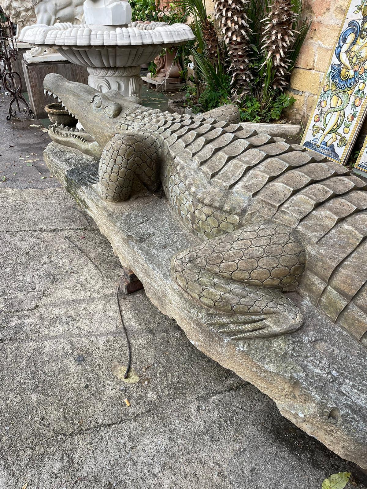 19th Century Crocodile Sculpture, Green Marble, Natural Size For Sale 8