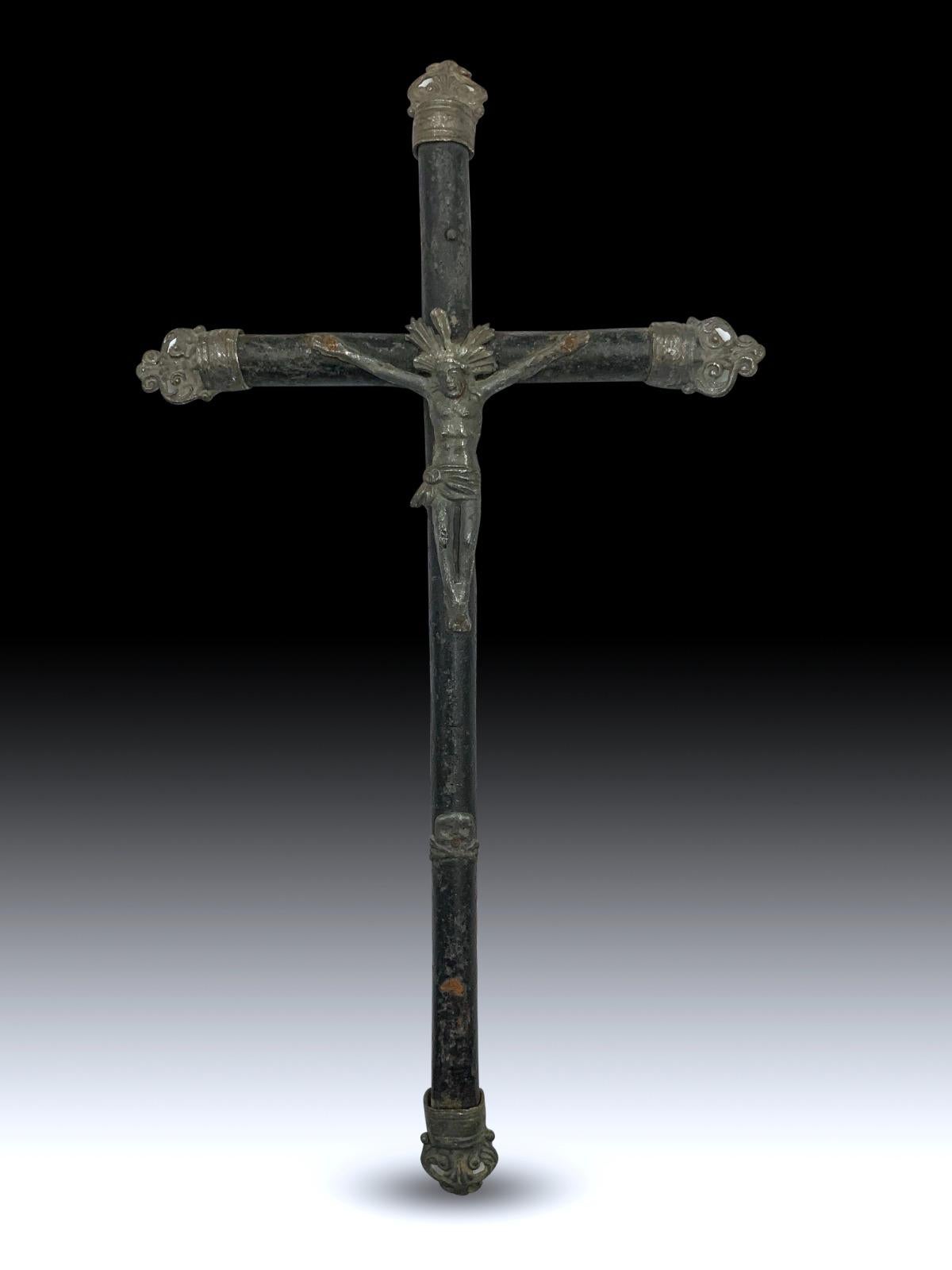 italien La croix du XIXe siècle en vente
