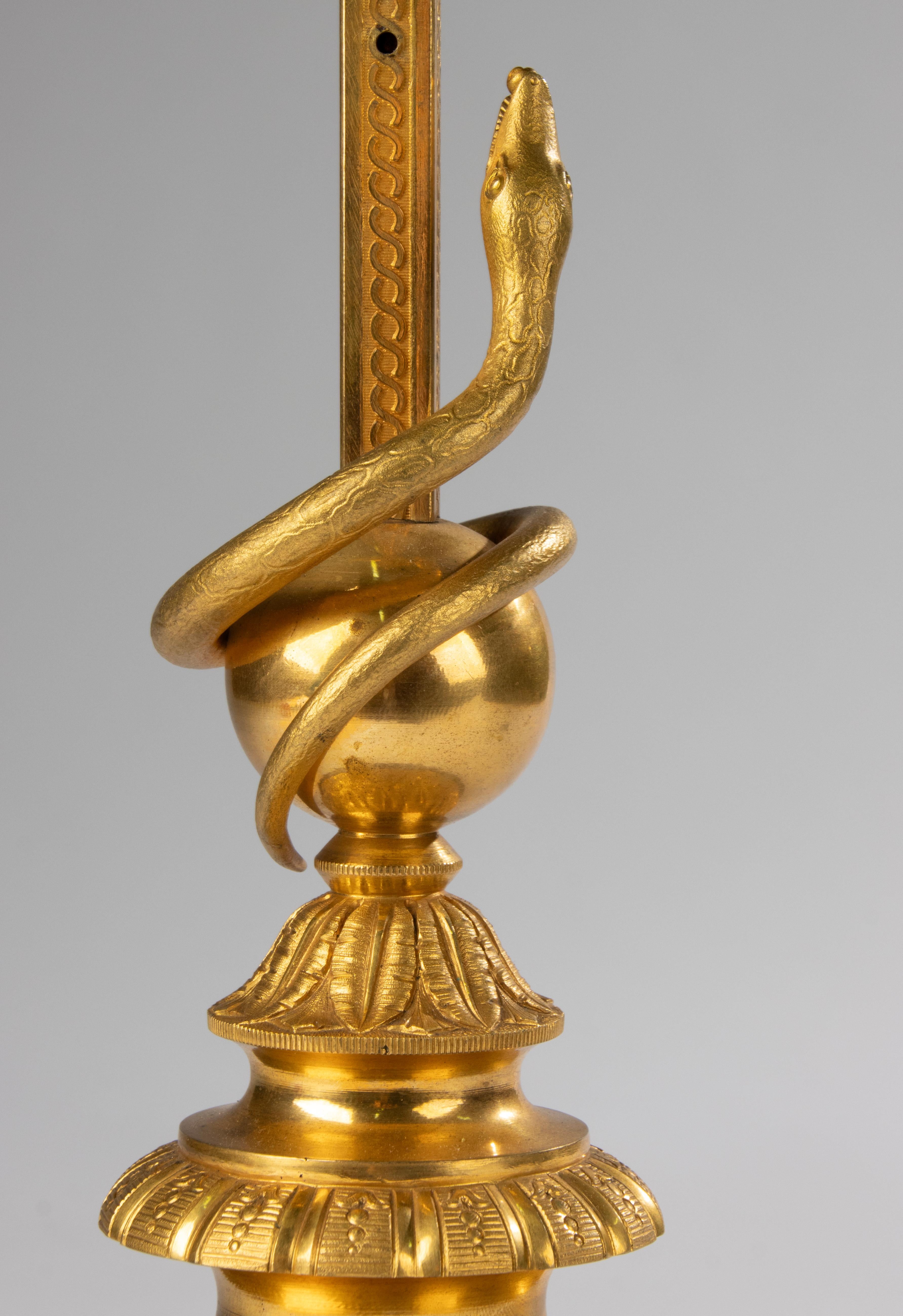 19th Century Crucifix - Gilt Bronze - Napoleon III - Serpent & Sunburst Details Bon état - En vente à Casteren, Noord-Brabant