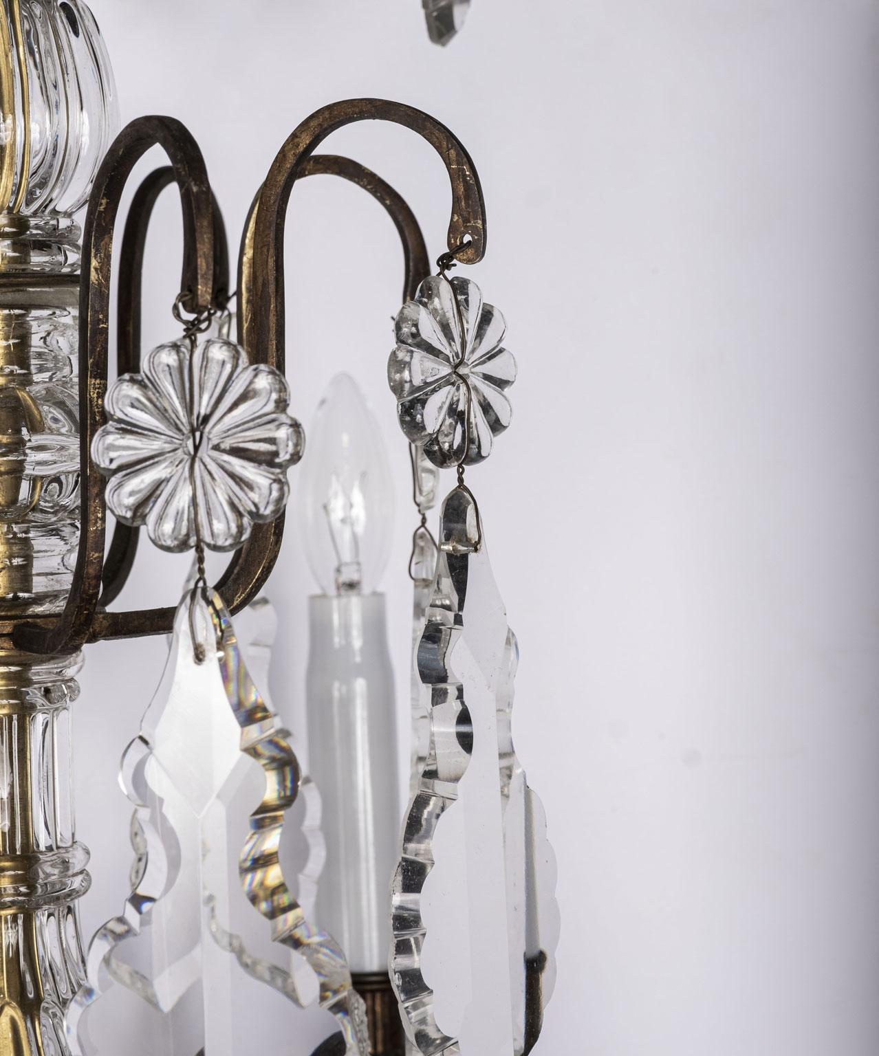 Lampadario di cristallo del XIX secolo in vendita 1