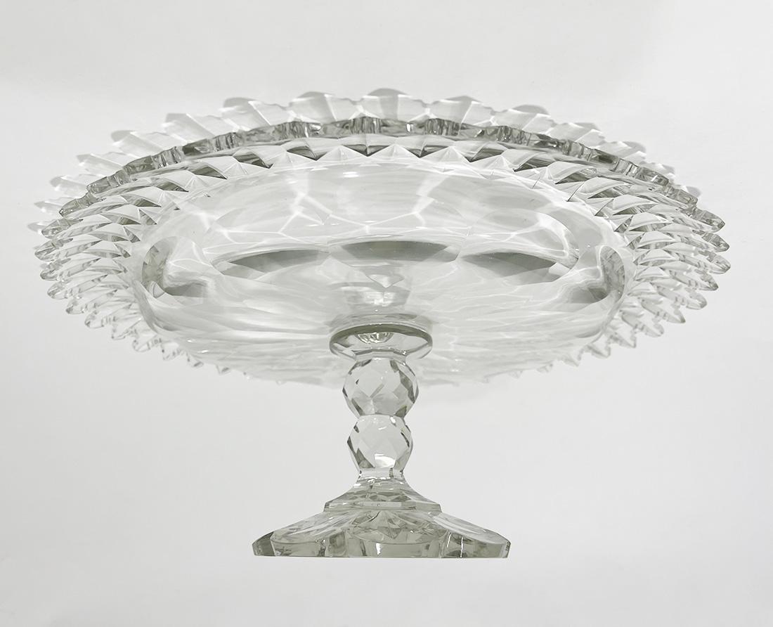 Coupe à pied en cristal du 19e siècle Bon état - En vente à Delft, NL