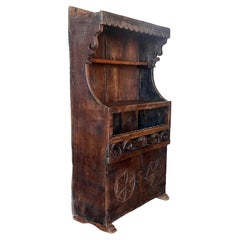 Credenza o armadio del XIX secolo, noce, influenza castigliana, Spagna, restaurato