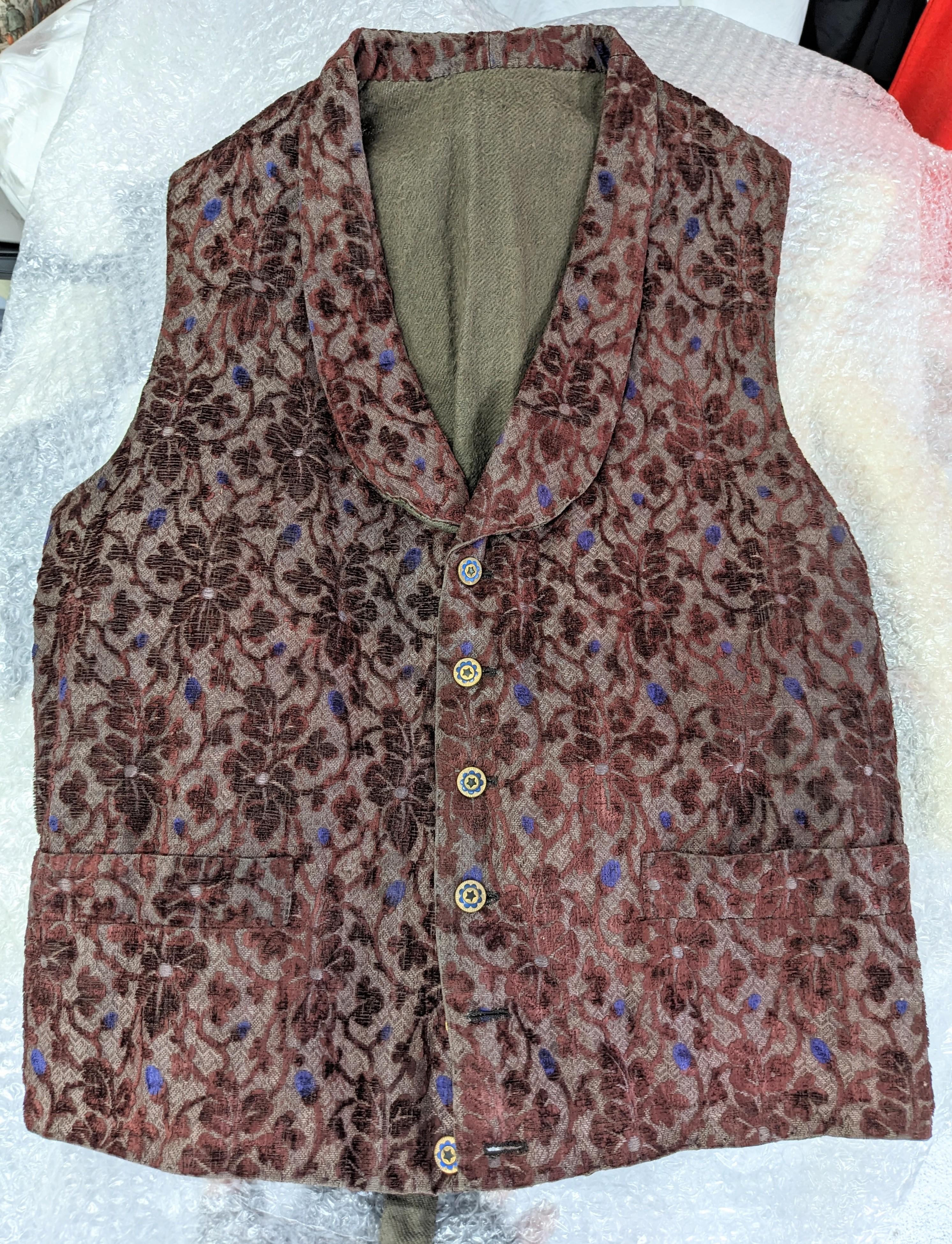 19th Century Cut Velvet Brocade Vest For Sale 7