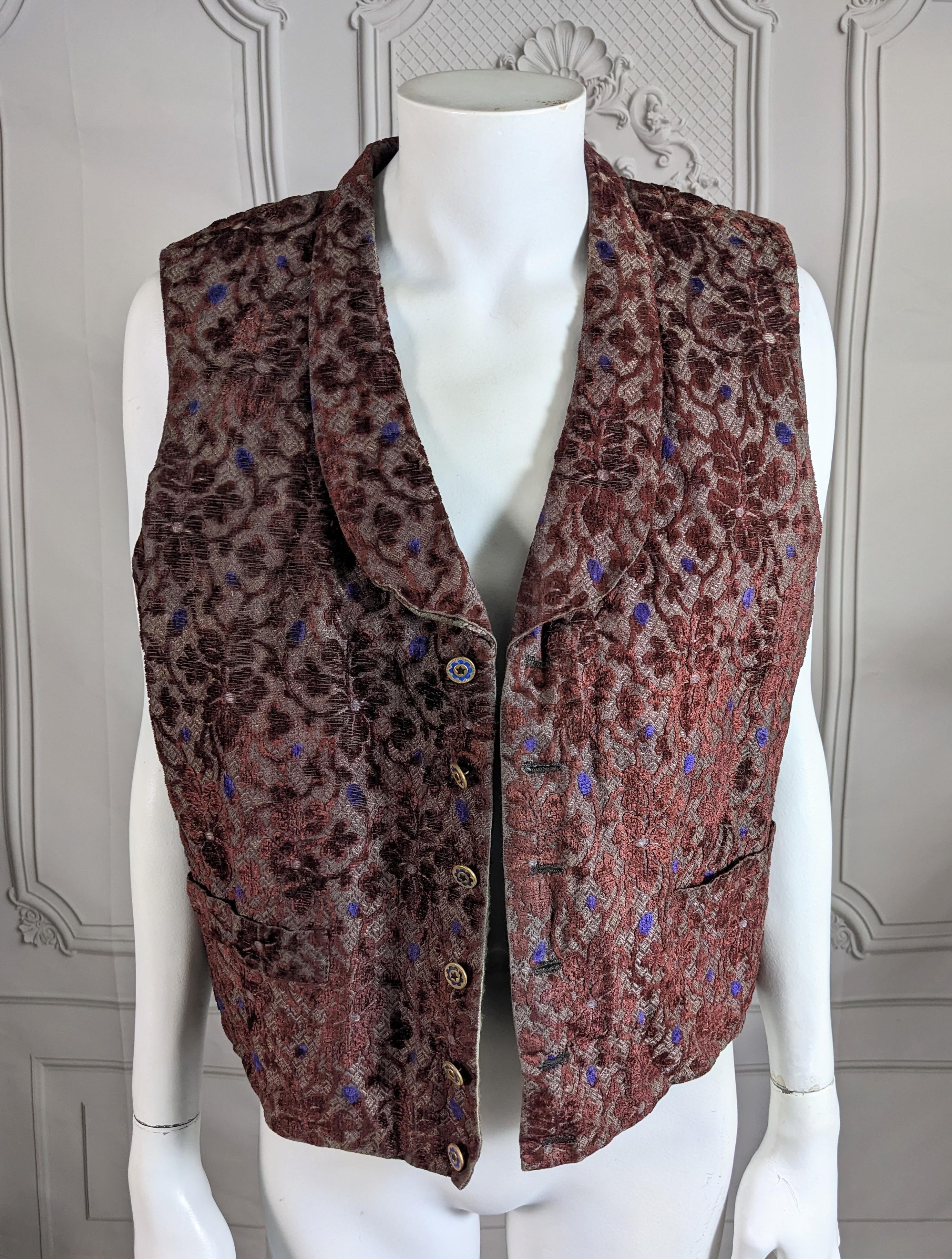 19th Century Cut Velvet Brocade Vest In Good Condition For Sale In New York, NY