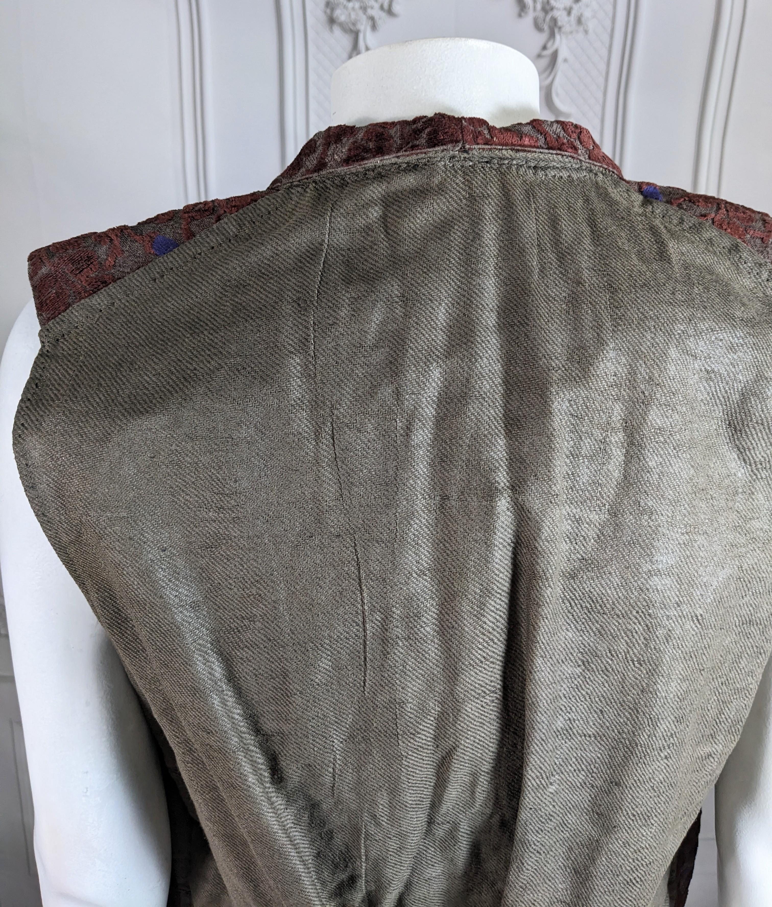 19th Century Cut Velvet Brocade Vest For Sale 4