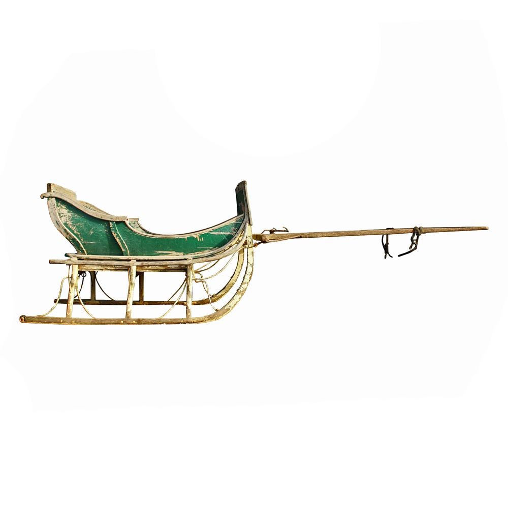 19th Century Cutter Sleigh In Distressed Condition In Aurora, OR