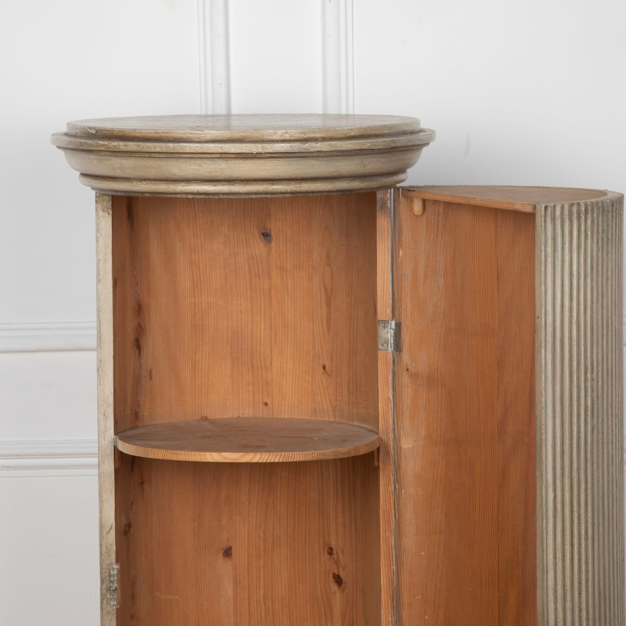 19th Century Cylindrical Column Cabinet In Good Condition For Sale In Gloucestershire, GB