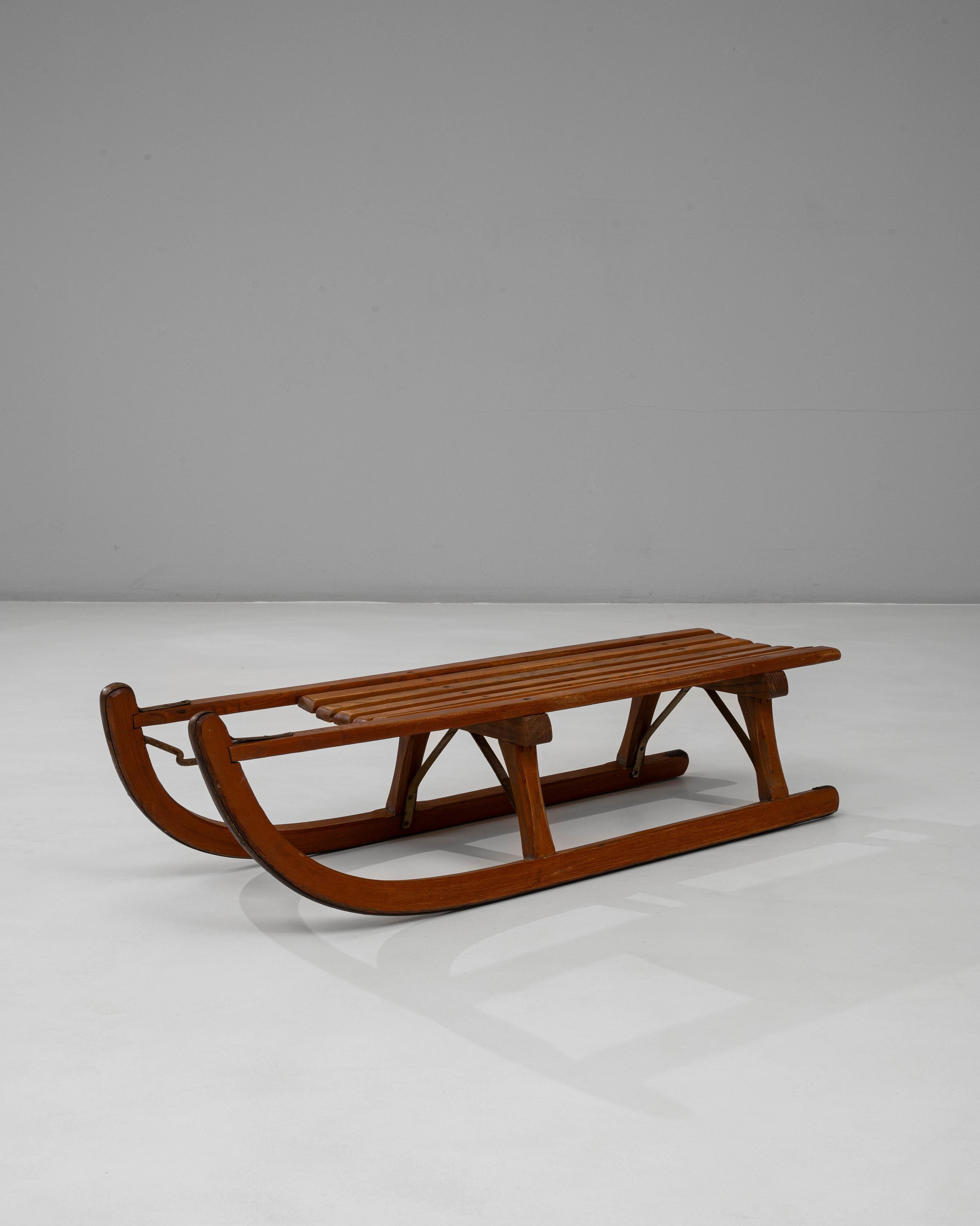 Traîneau en bois courbé tchèque du 19e siècle en vente 1