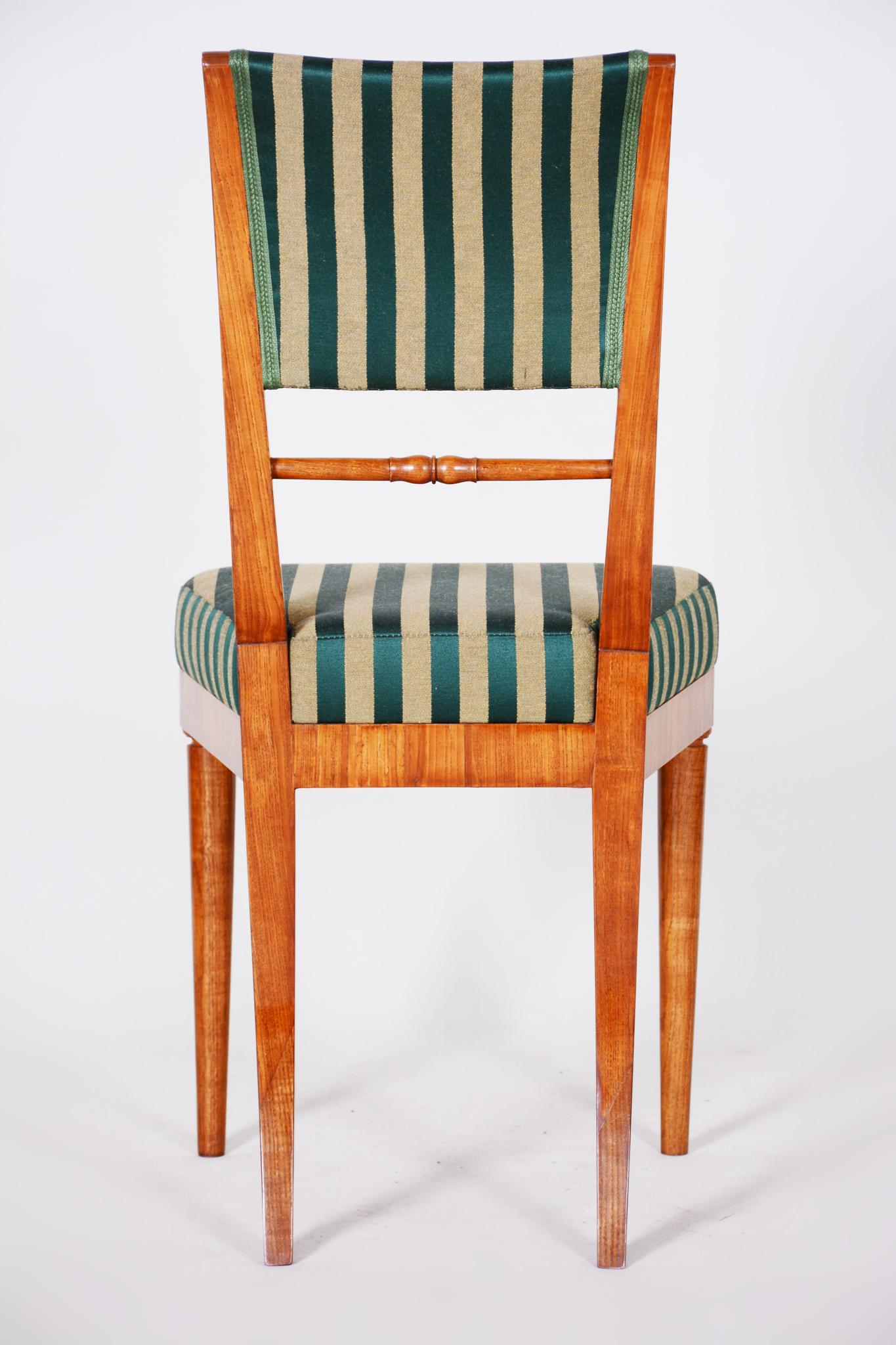 19th Century Czech Elm Biedermeier Chair, Bohemia, Period 1830 - 1839 2