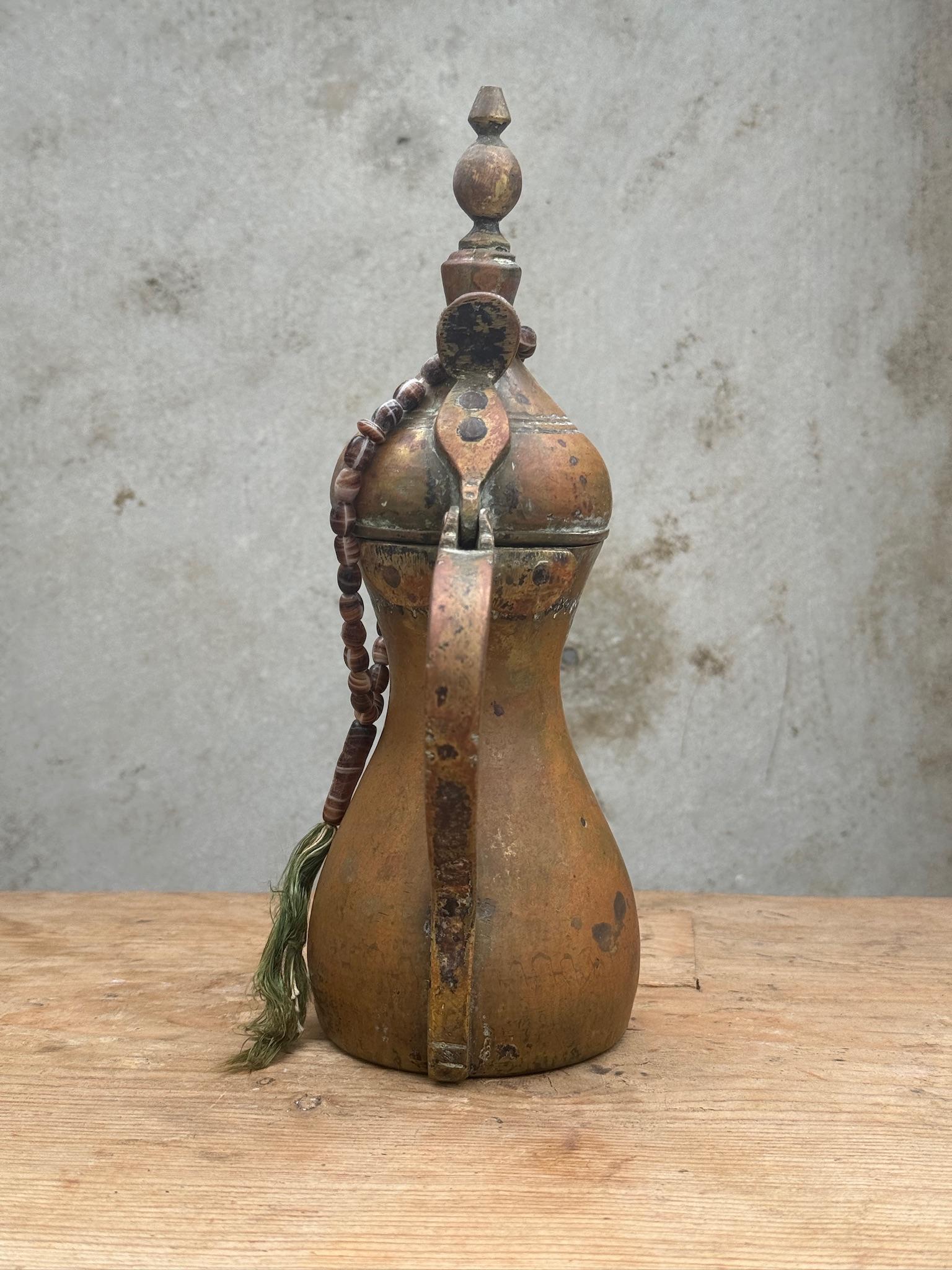 Omani 19th Century Dallah Arabic Brass Coffee Pot For Sale