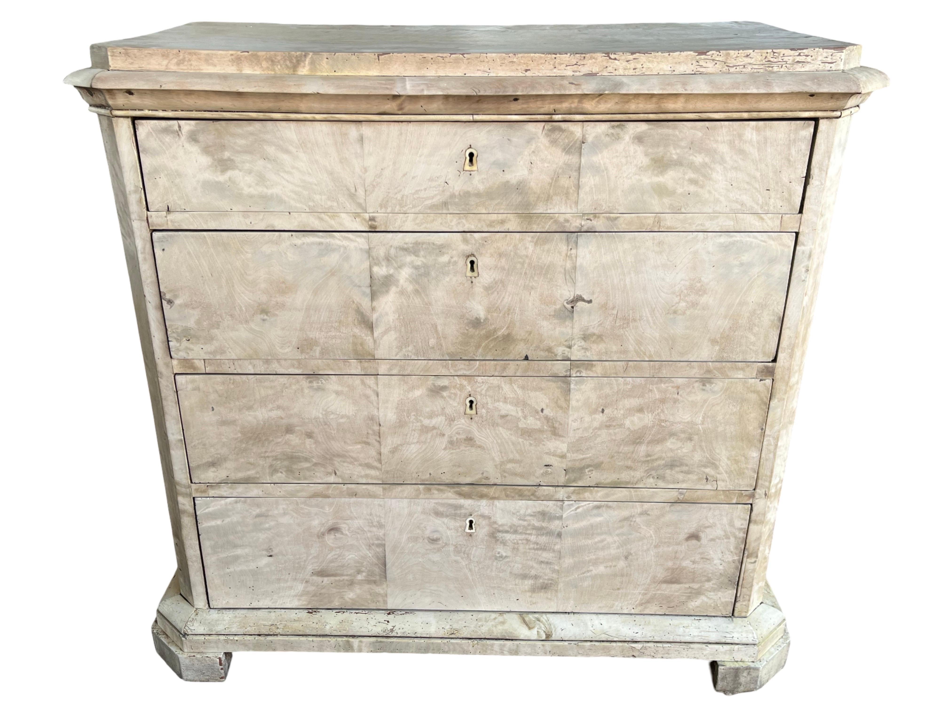 Cassettone danese Biedermeier in acero sbiancato del XIX secolo in vendita 9