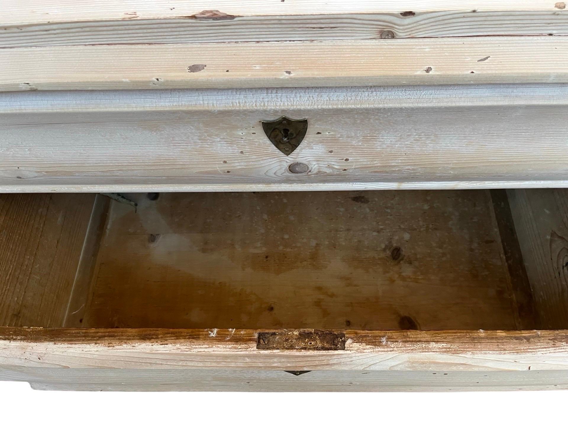 19th Century Danish Biedermeier Bleached Pine Chest of Drawers / Commode In Good Condition For Sale In Carmine, TX