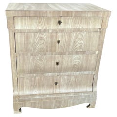 Commode Biedermeier danoise du 19e siècle en acajou blanchi