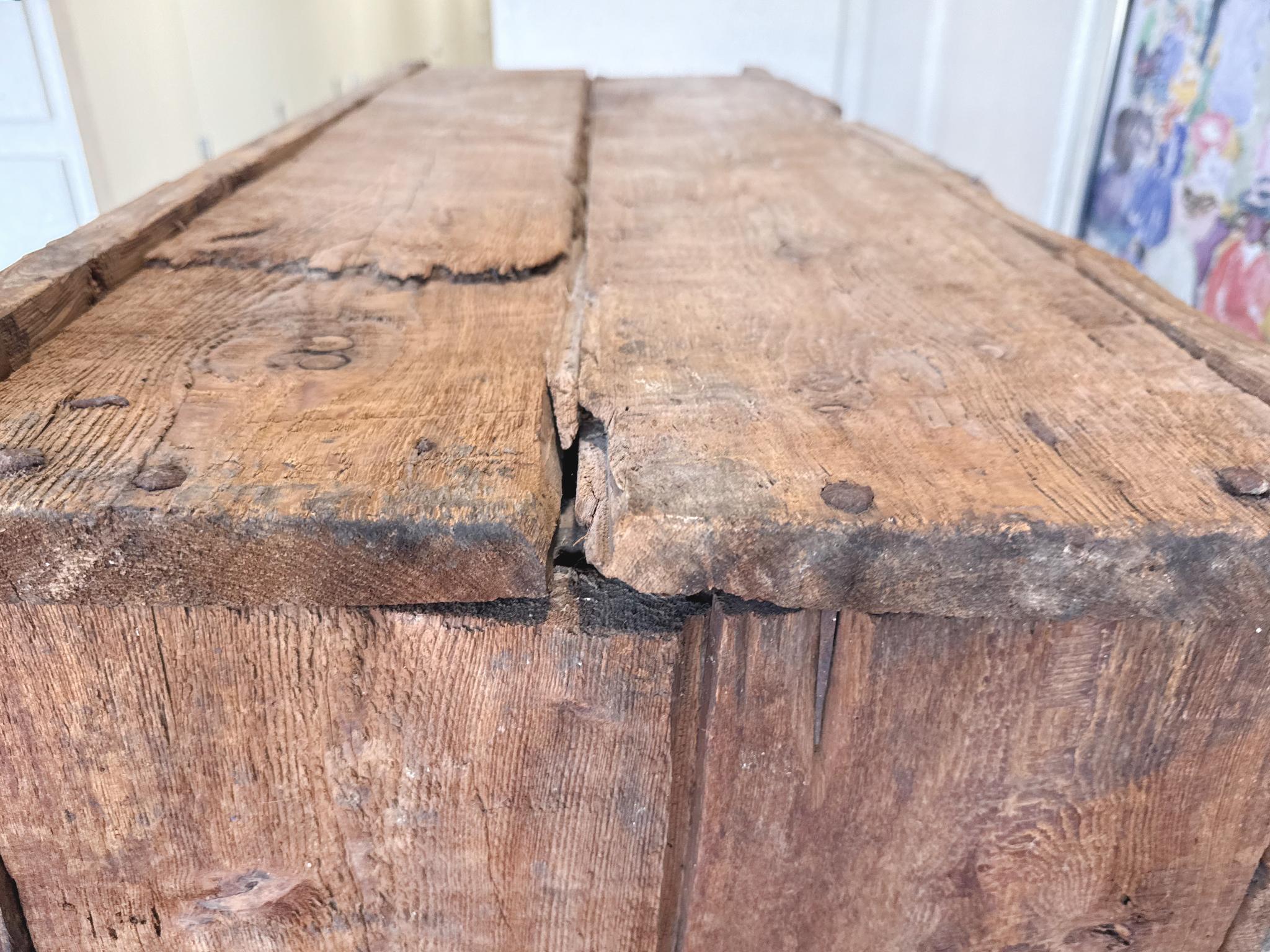 Armario danés de olmo del siglo XIX en venta 7