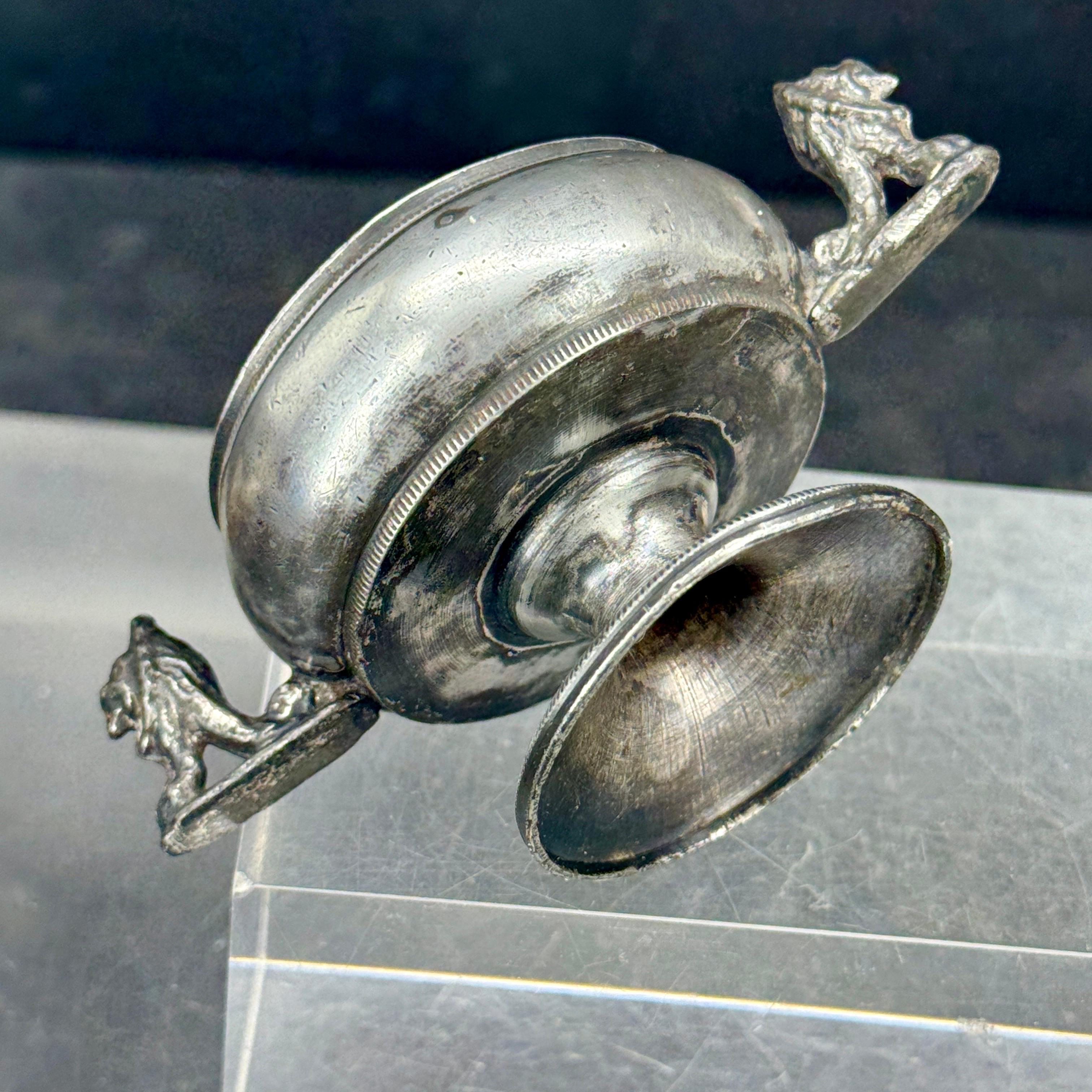 Vaso per sale e pepe in peltro dell'Impero danese del XIX secolo in vendita 1