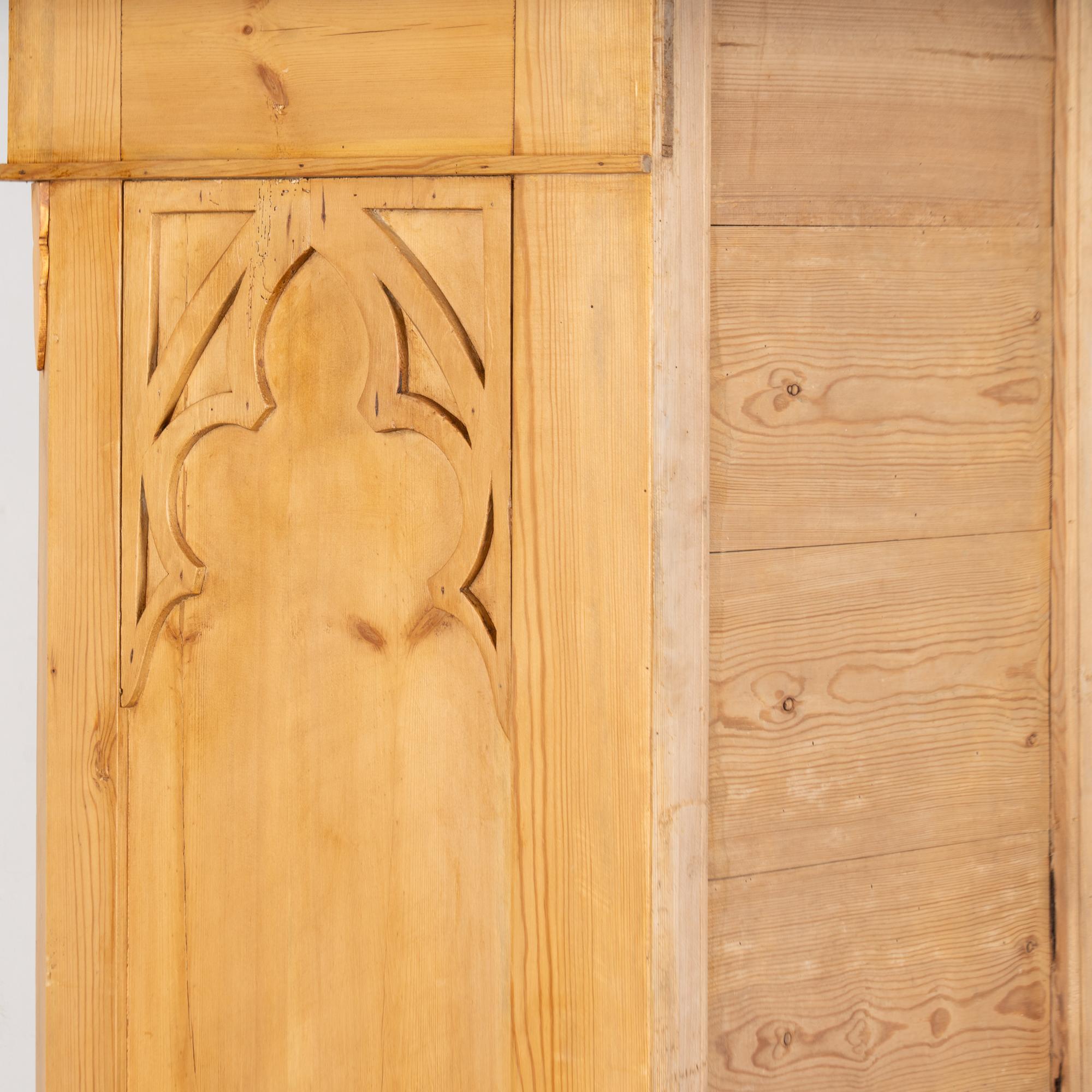 Armoire danese a un'anta in pino del XIX secolo, mobile 